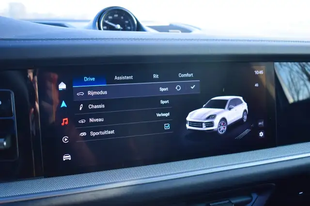 Porsche Cayenne view 14