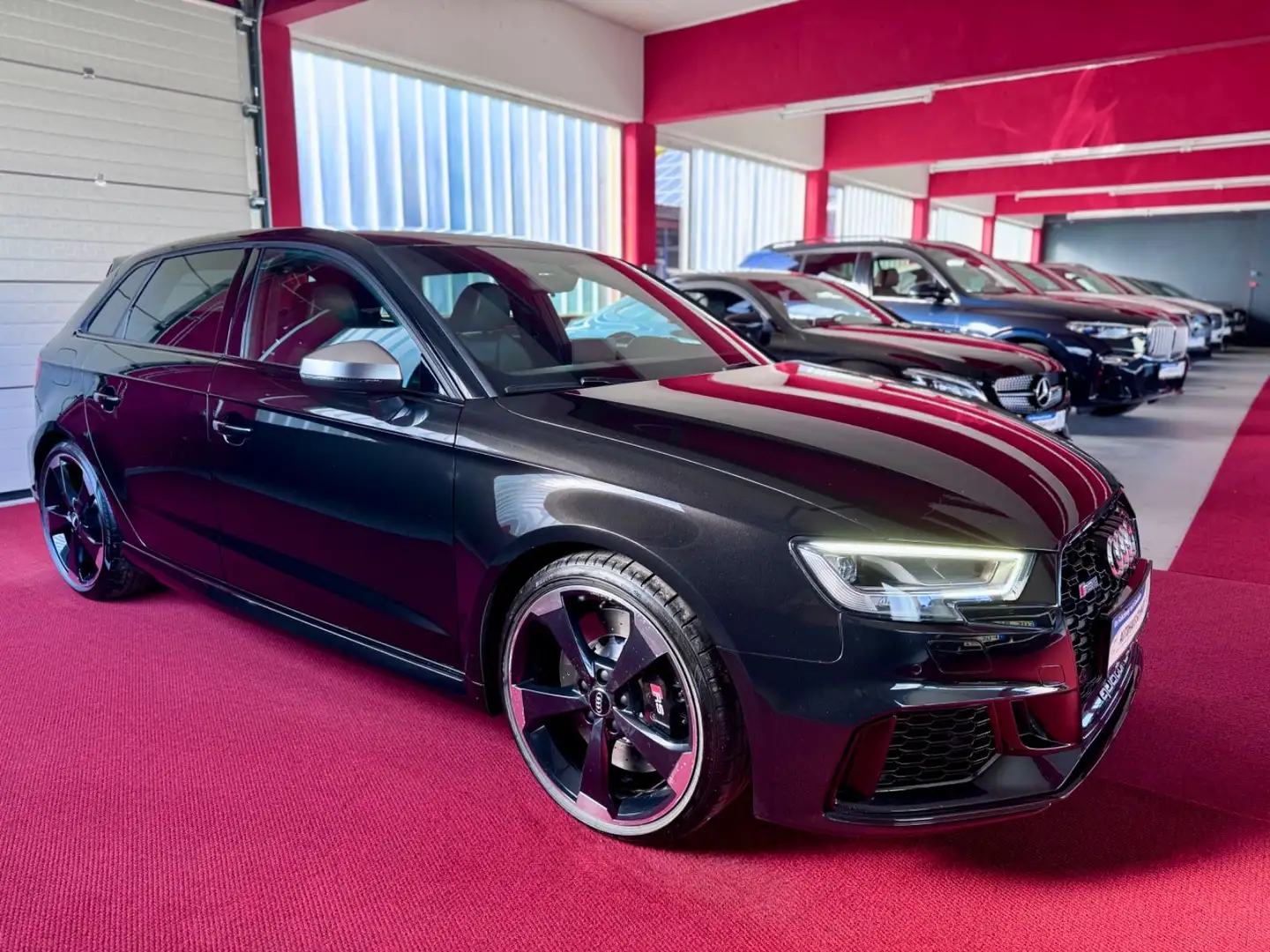 Audi RS3 Sportback Virtual 2.5TFSI quattro Navi Rotor Schwarz - 2