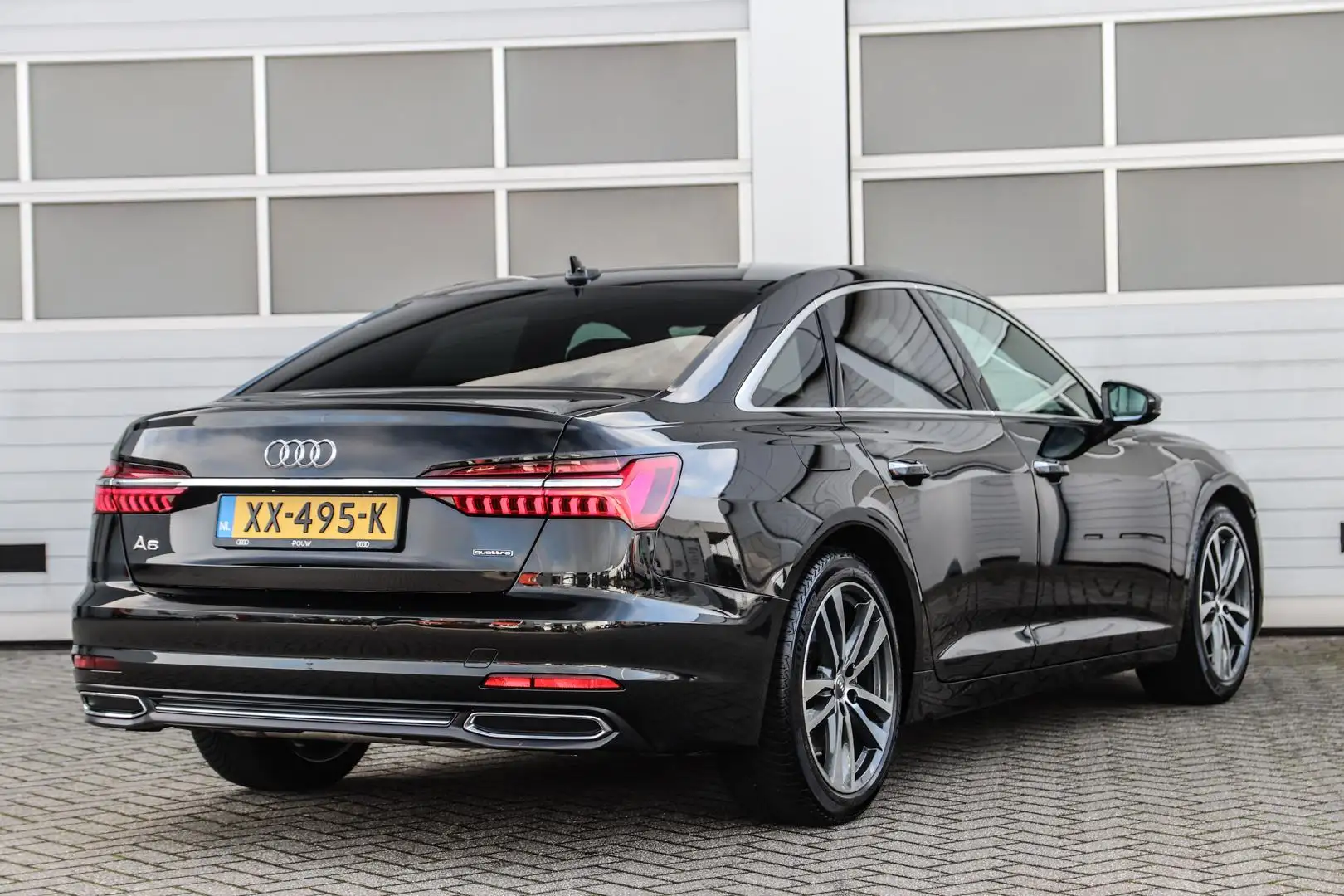 Audi A6 Limousine 45 TFSI 245pk Quattro Design Pro Line Pl Gris - 2