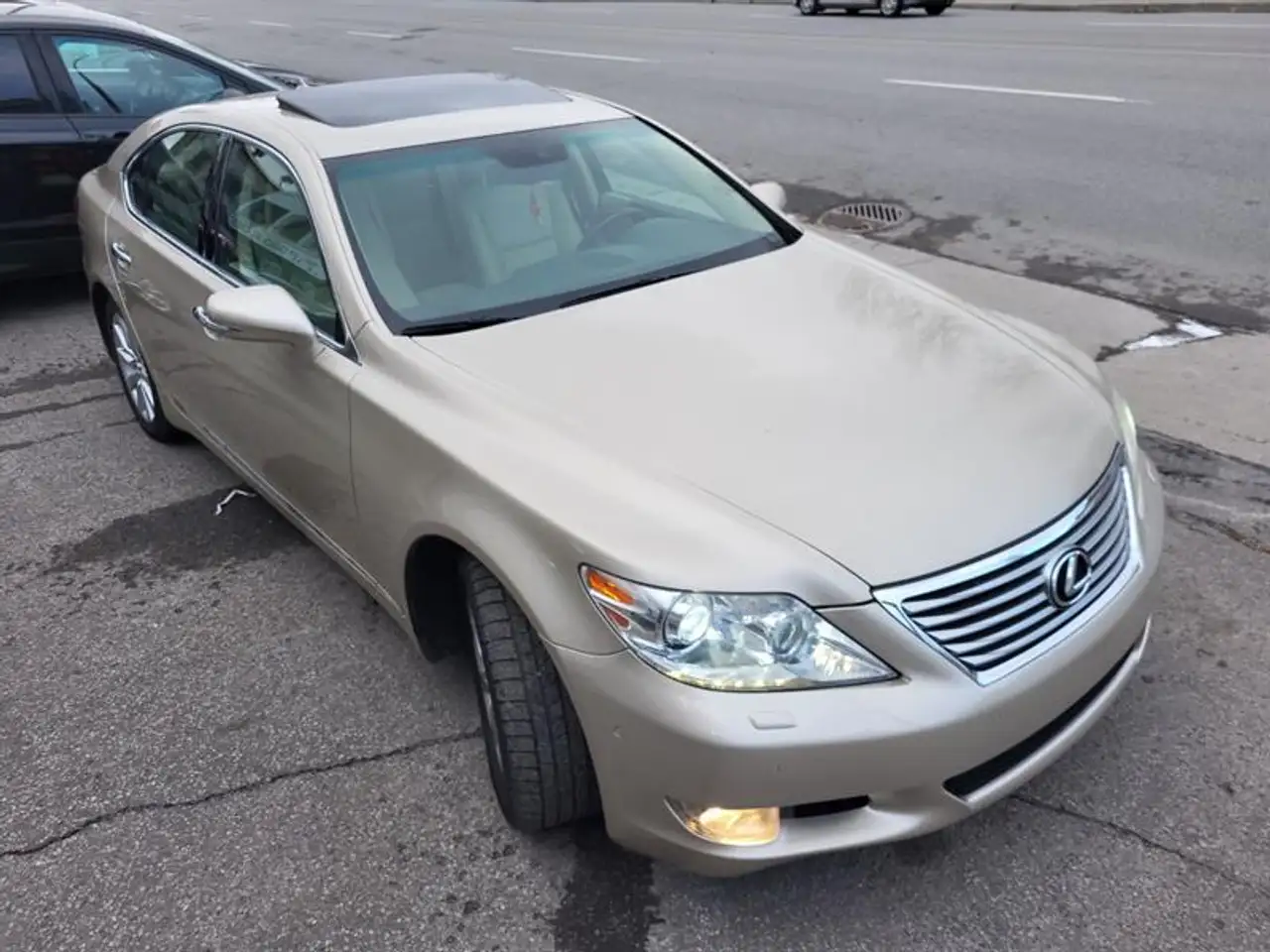 Lexus LS photo Lexus LS