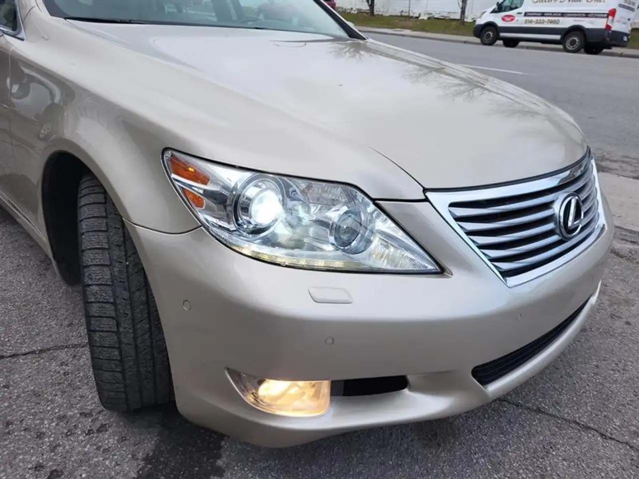 Lexus LS photo Lexus LS