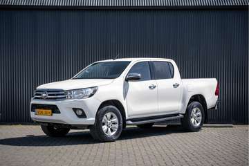 2.4 D 4WD | 150 PK | Automaat | Camera | Cruise |