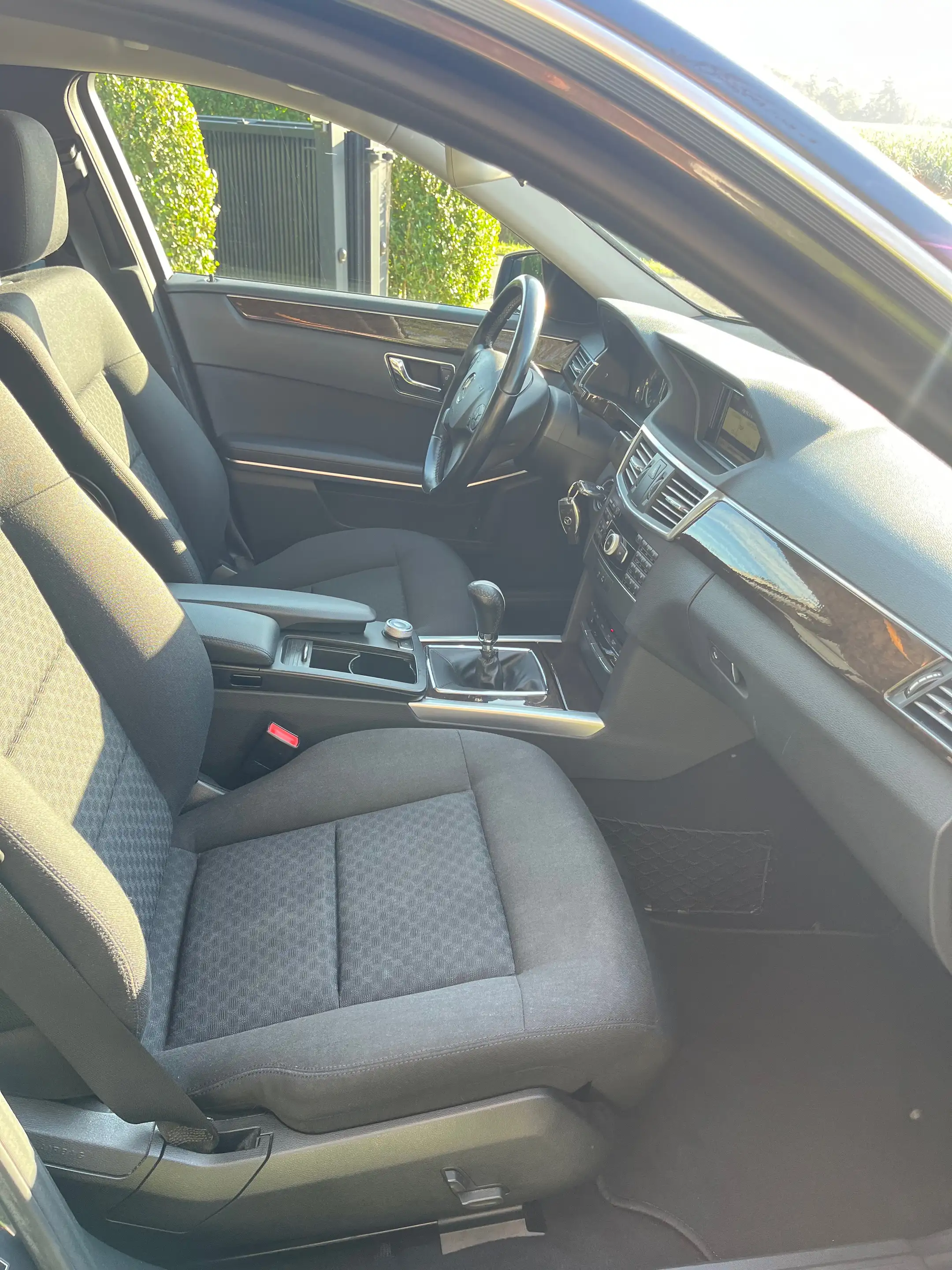 Mercedes-Benz E 200 CDI BE/121400km/Navi/Cruise/Pdc/Clima/Handsfree... — photo 12