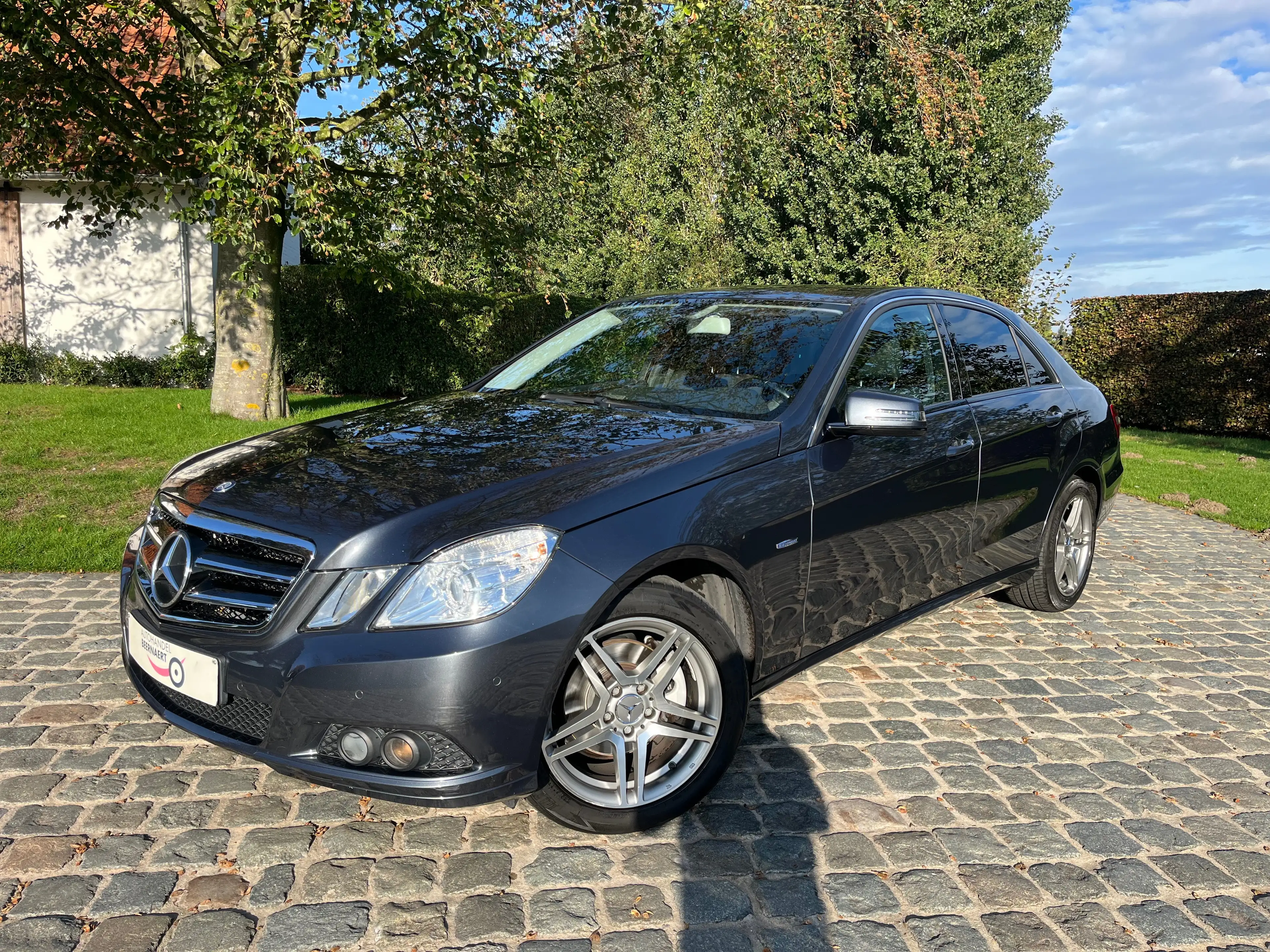 Mercedes-Benz E 200 CDI BE/121400km/Navi/Cruise/Pdc/Clima/Handsfree...