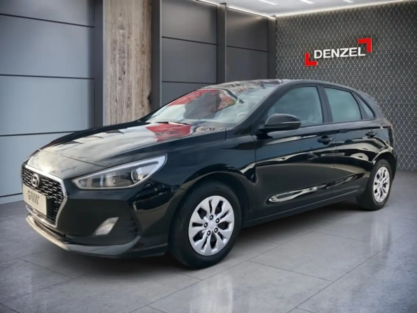 Hyundai i30 1,4 MPI Entry Zwart - 1