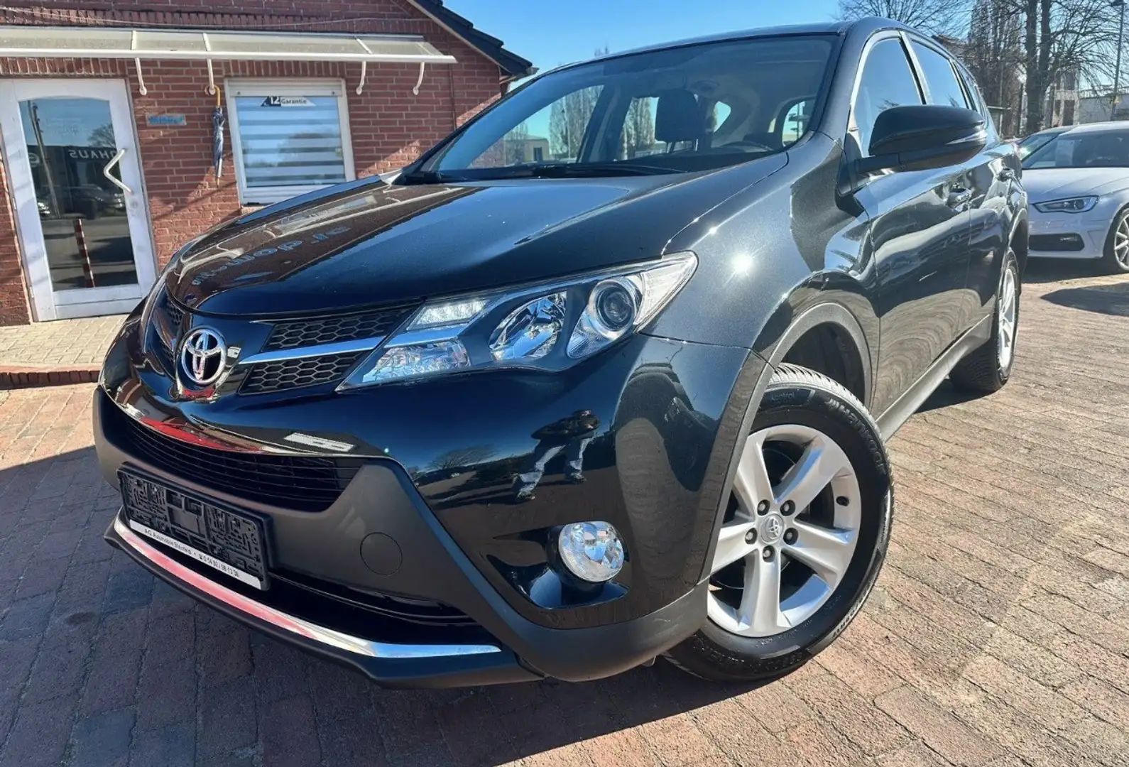 Toyota RAV 4 RAV4 RC 150 D-4D 4WD Limited Edition - 1