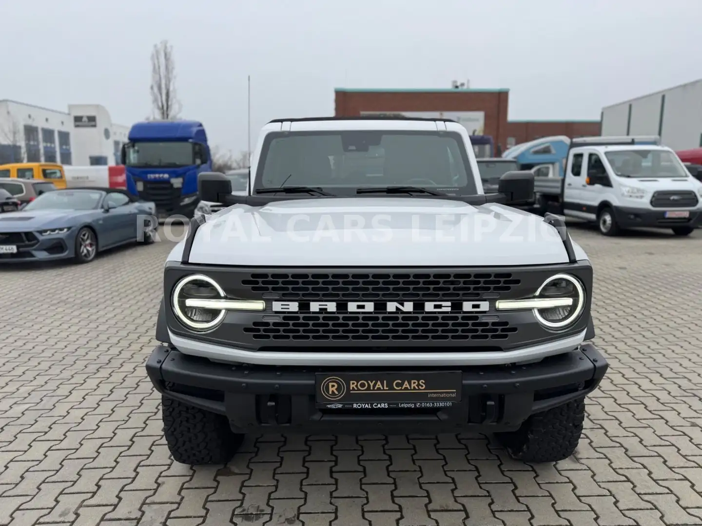 Ford Bronco 2.7 Soft-Top|Hard-Top| Wit - 2