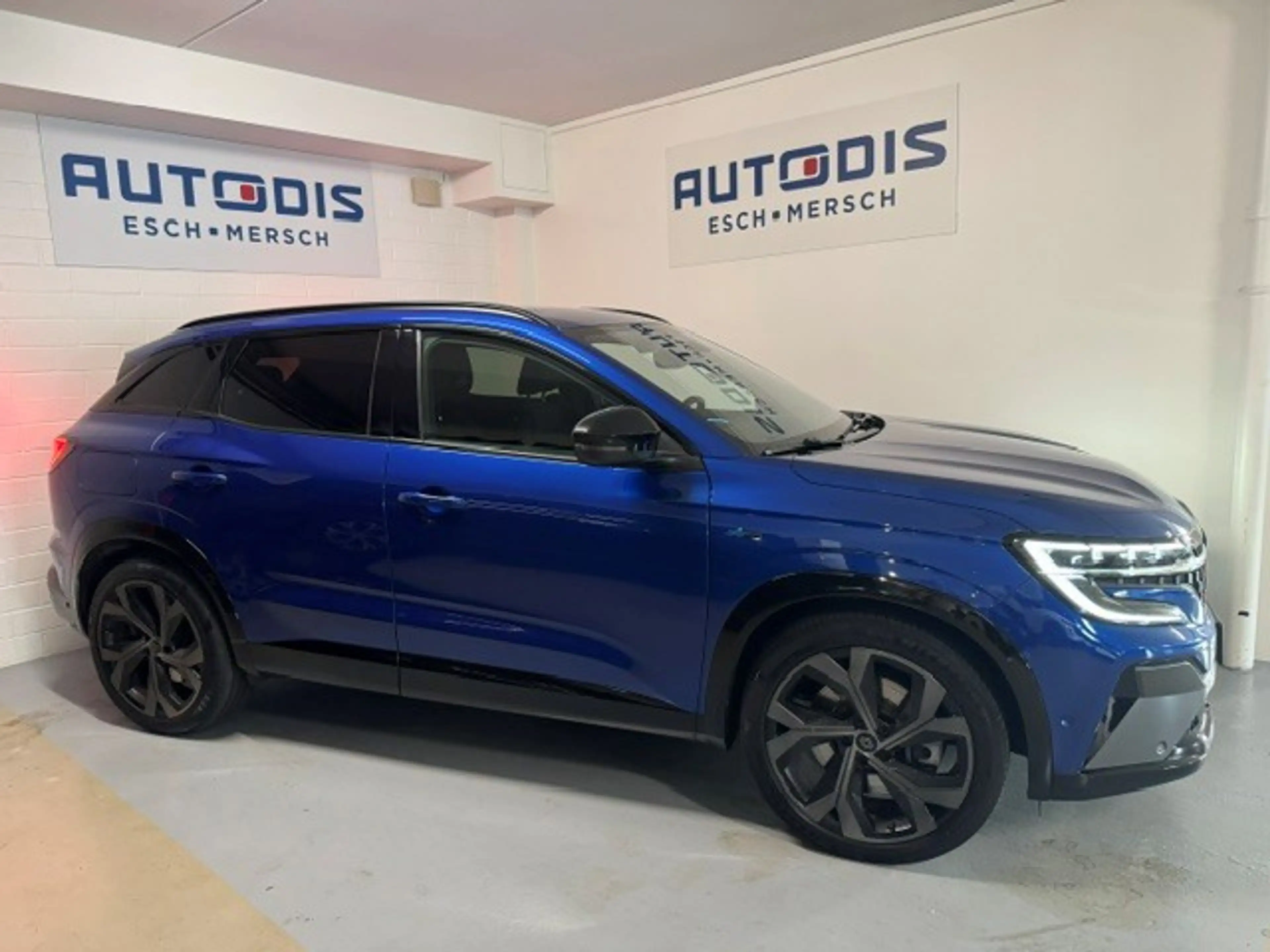 Renault Austral 1.2 E-tech Hybride Esprit Alpine — photo 11