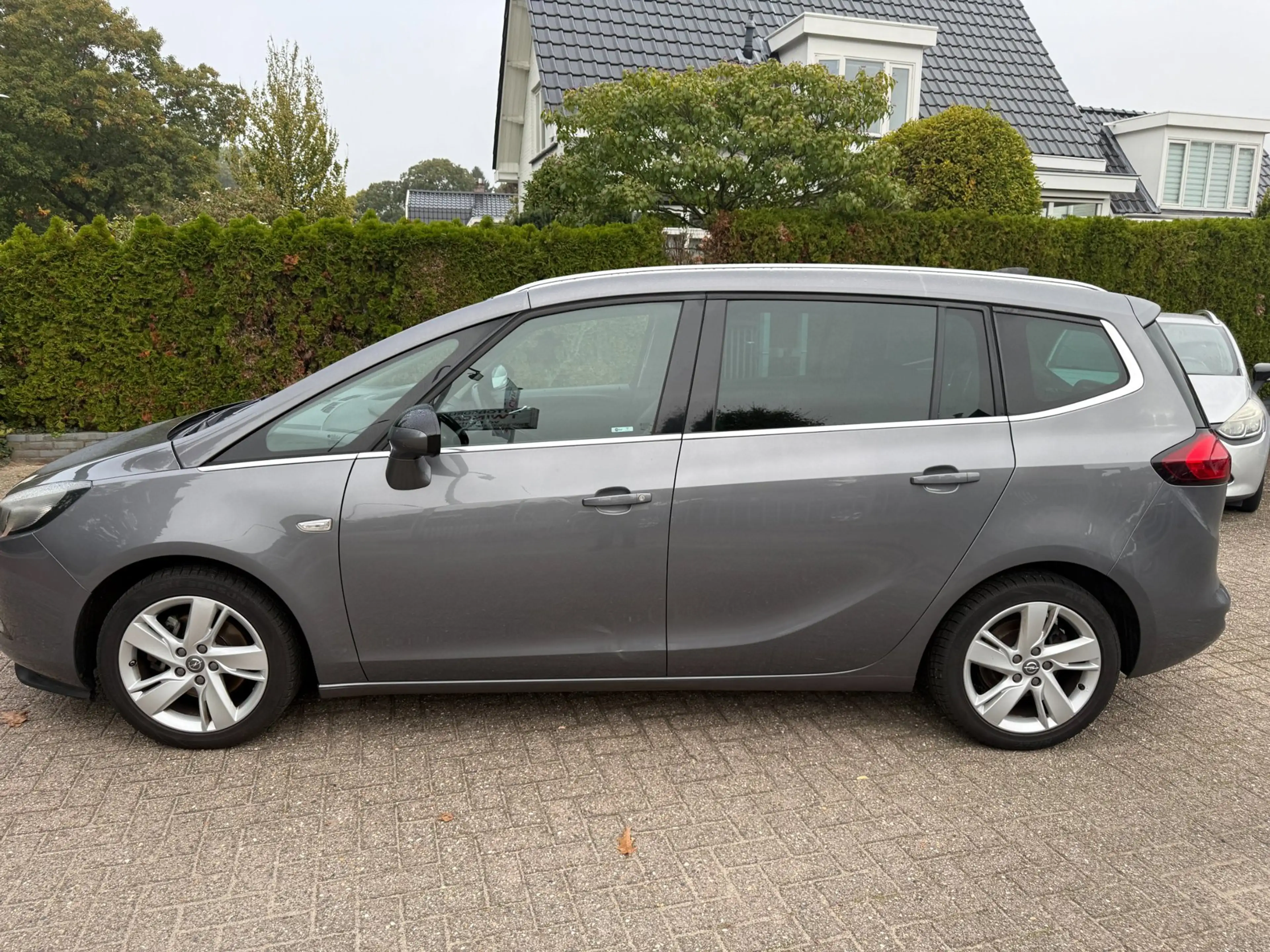 Opel Zafira Tourer 1.4 Blitz 7p. ECC LEDER PDC CAMERA NAVI STUUR/STOE — photo 8
