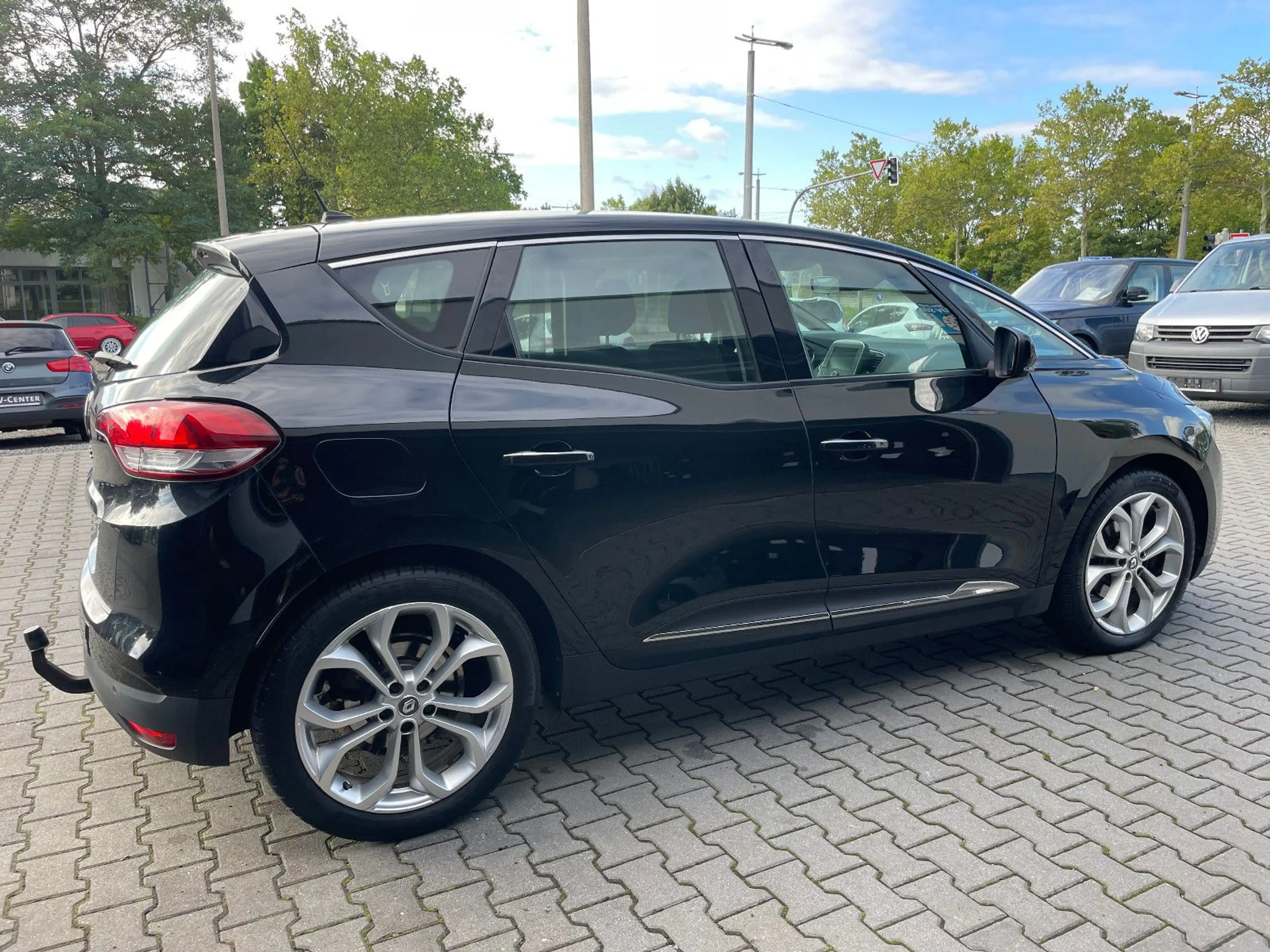 Renault Scenic IV Experience Navi / Tempomat / 1.Hand — photo 5