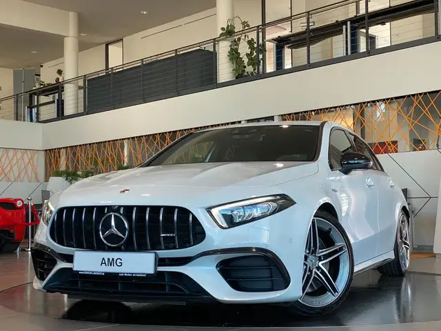 Mercedes-Benz A 45 AMG