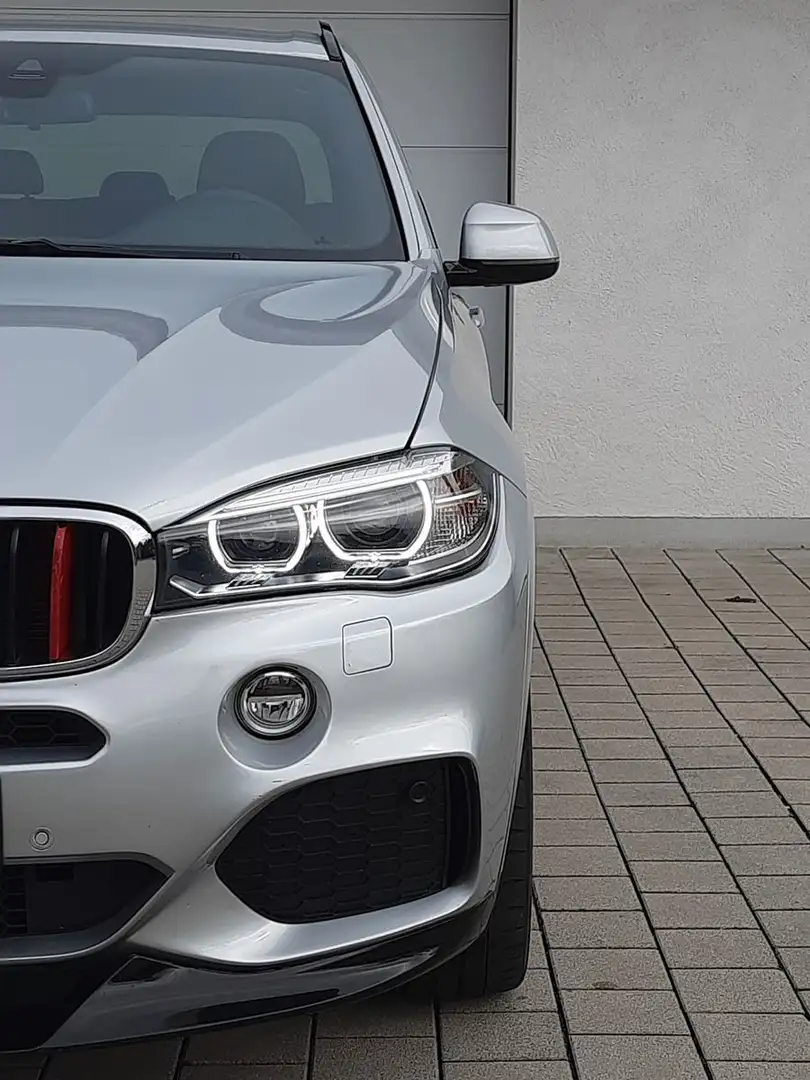 BMW X5 3.0d/xDrive/M Packet/HuD/Memory/AHK/20" Gris - 1