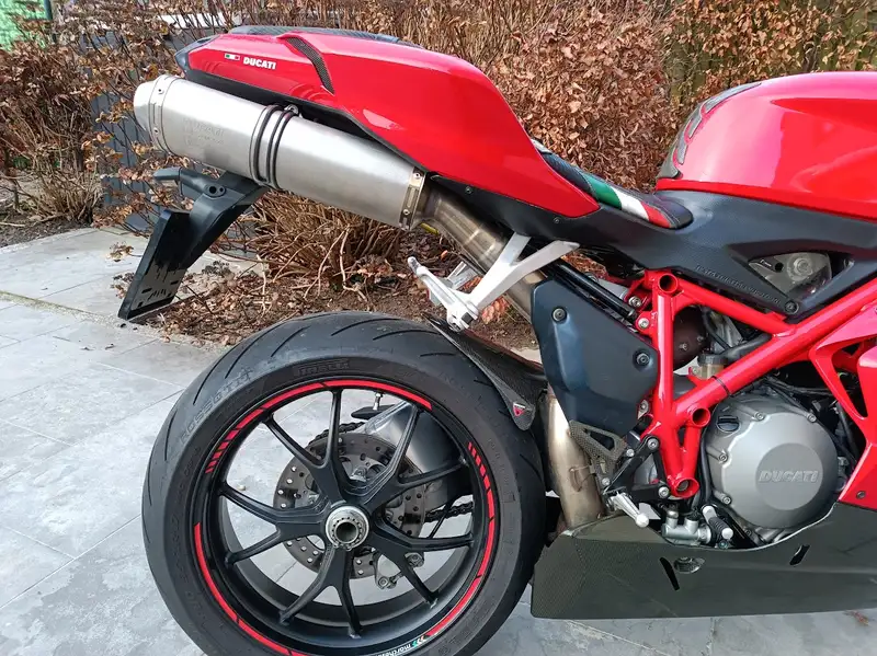 Ducati 848 - foto 2