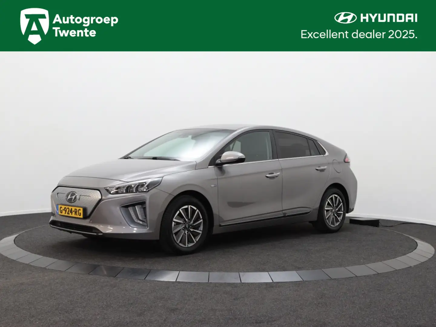 Hyundai IONIQ Premium EV 38 kWh | DAB | Carplay | Cruise Control Grijs - 1