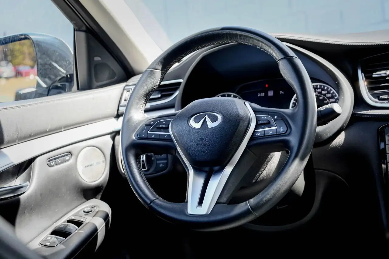 Infiniti QX50 снимка Infiniti QX50
