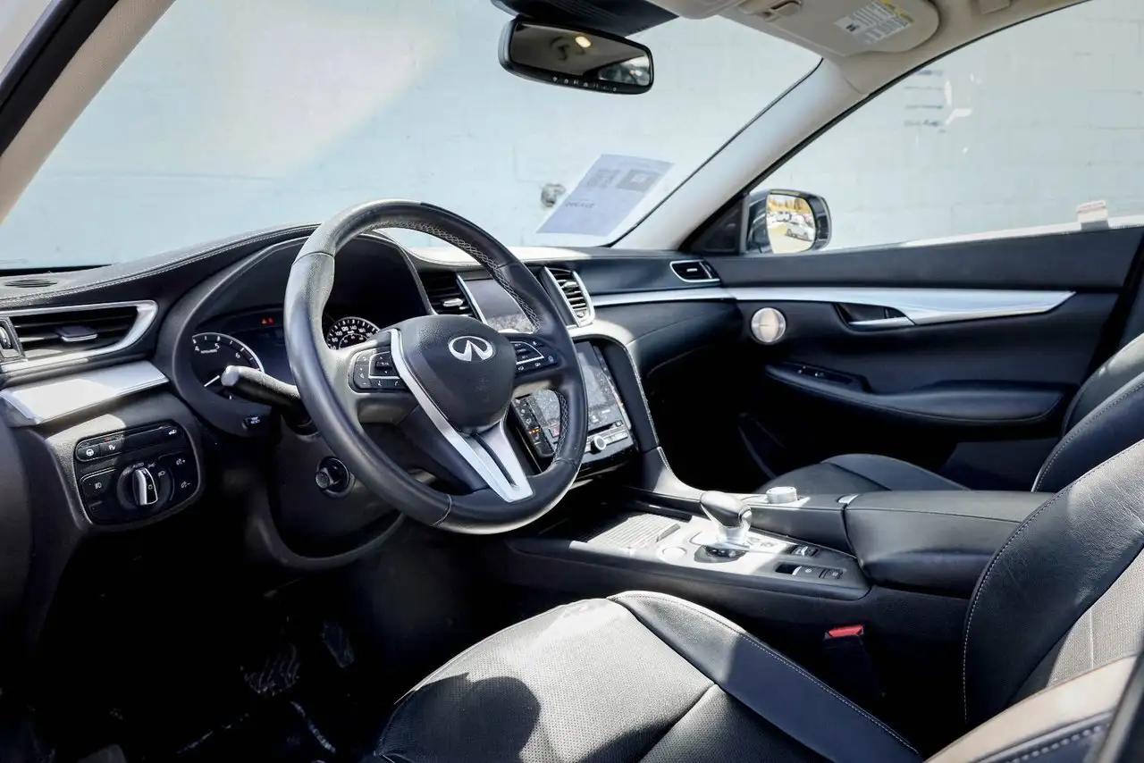 Infiniti QX50 снимка Infiniti QX50