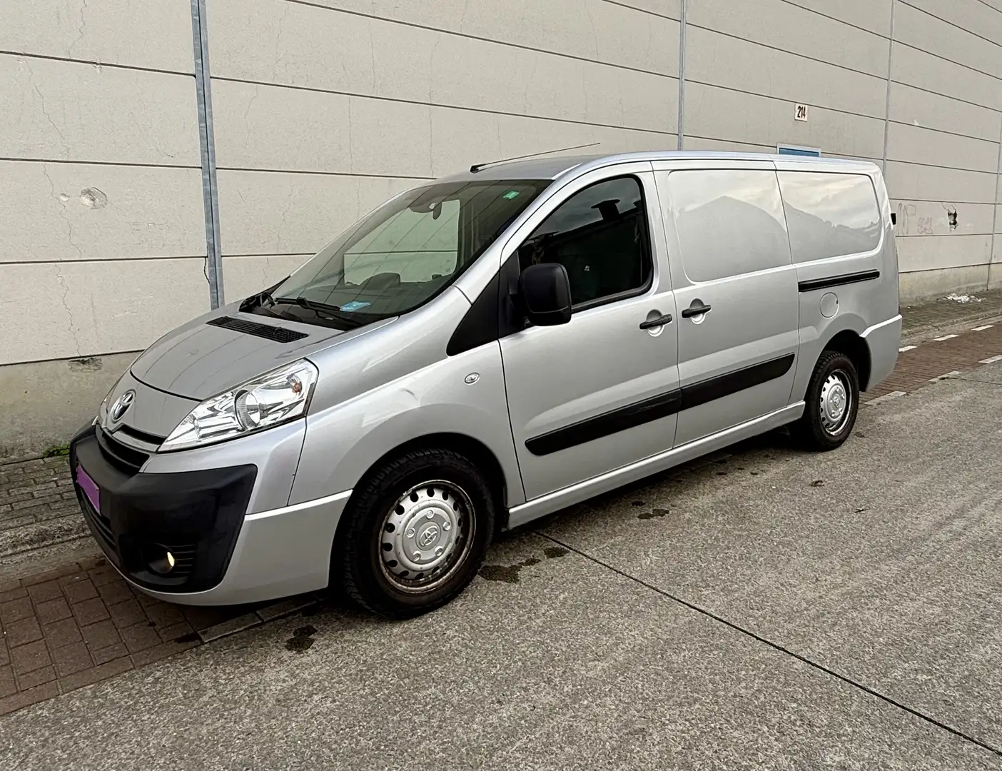 Toyota Proace - 1