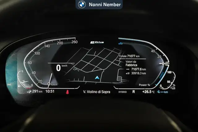 BMW X3 view 9