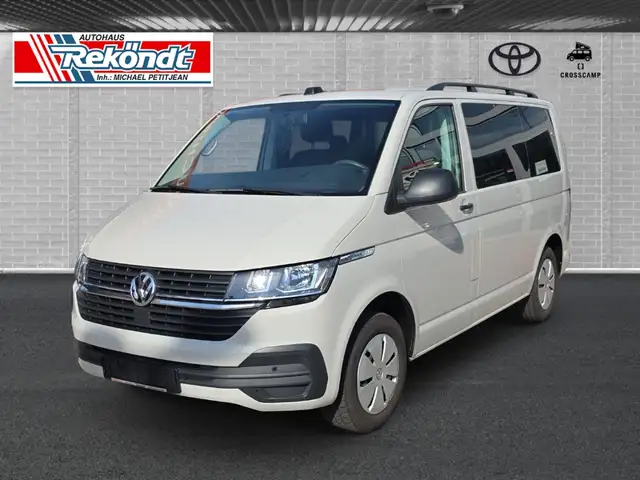 Volkswagen T6.1 Multivan Family DSG SHZ Rückfahrkamera Tisch + Sitz