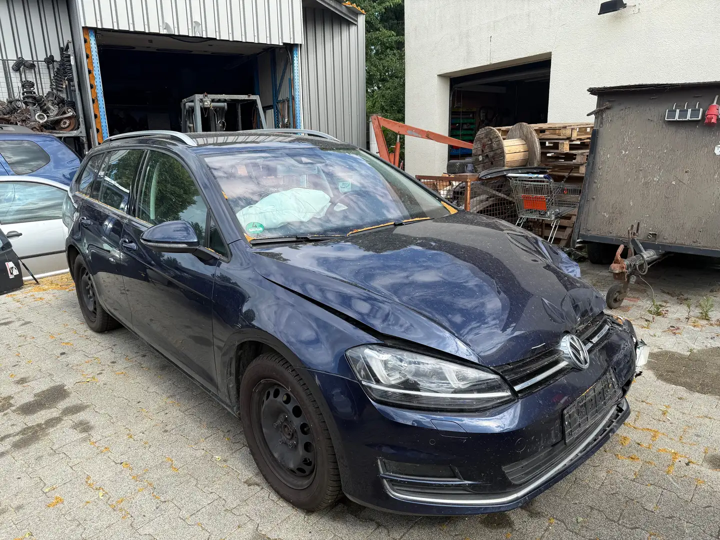 Volkswagen Golf Variant Highline BMT Blau - 2