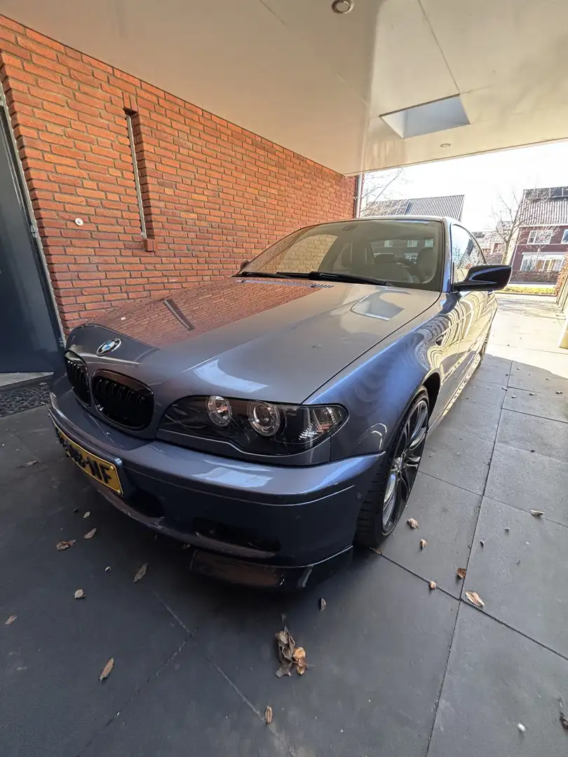 BMW 325 Ci Bleu - 1