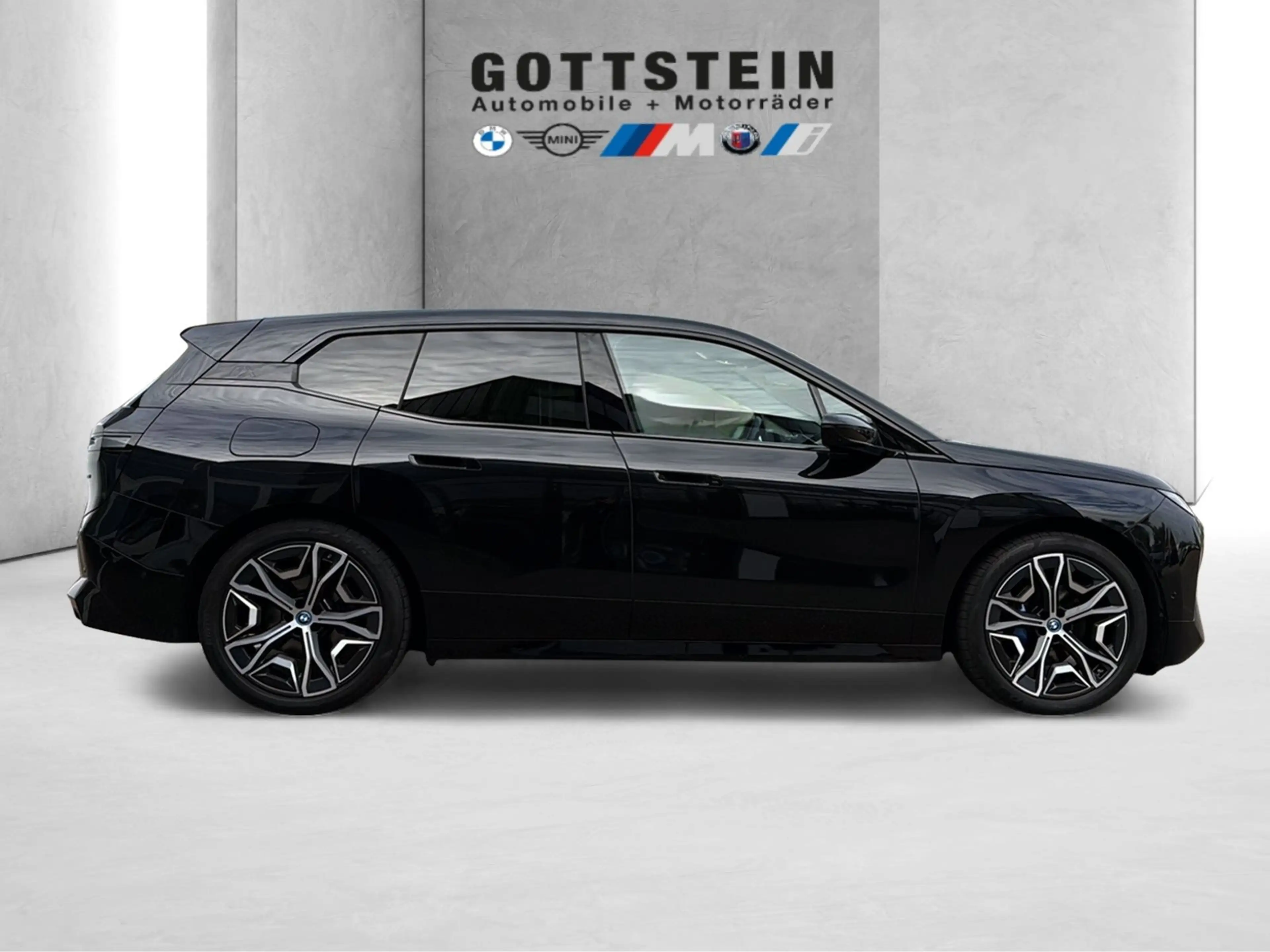 BMW iX xDrive40 Sportpaket — photo 10