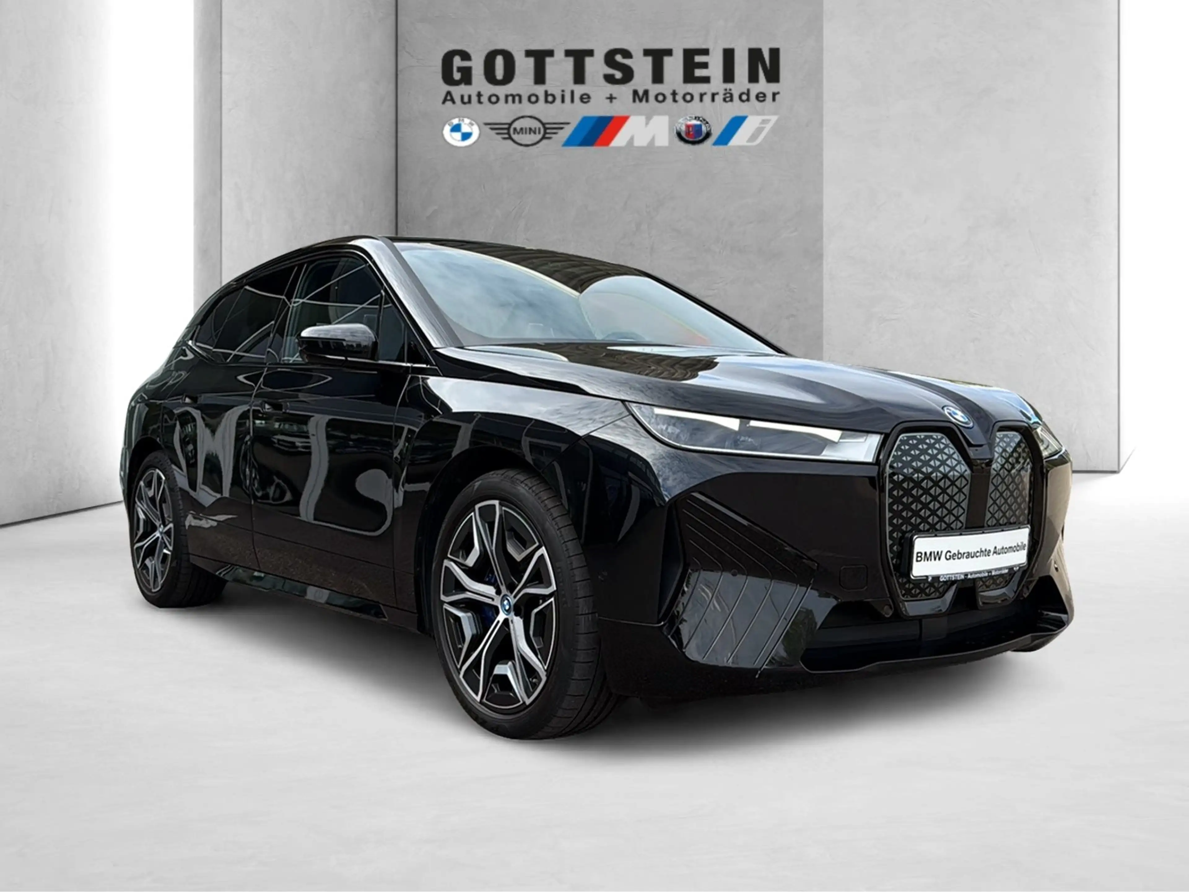 BMW iX xDrive40 Sportpaket — photo 7