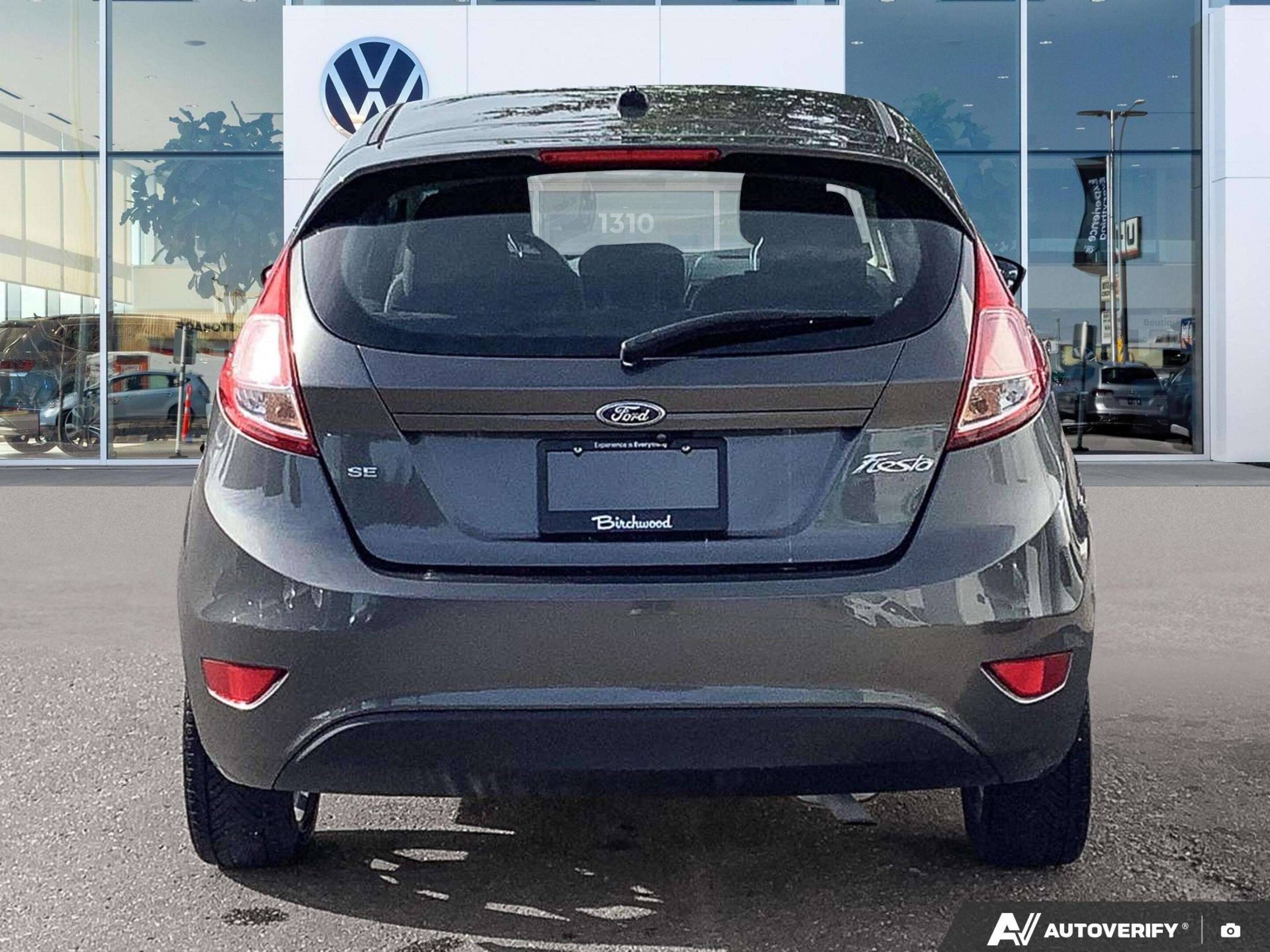 2019 Ford Fiesta SE FWD | Fuel Efficient — photo 1