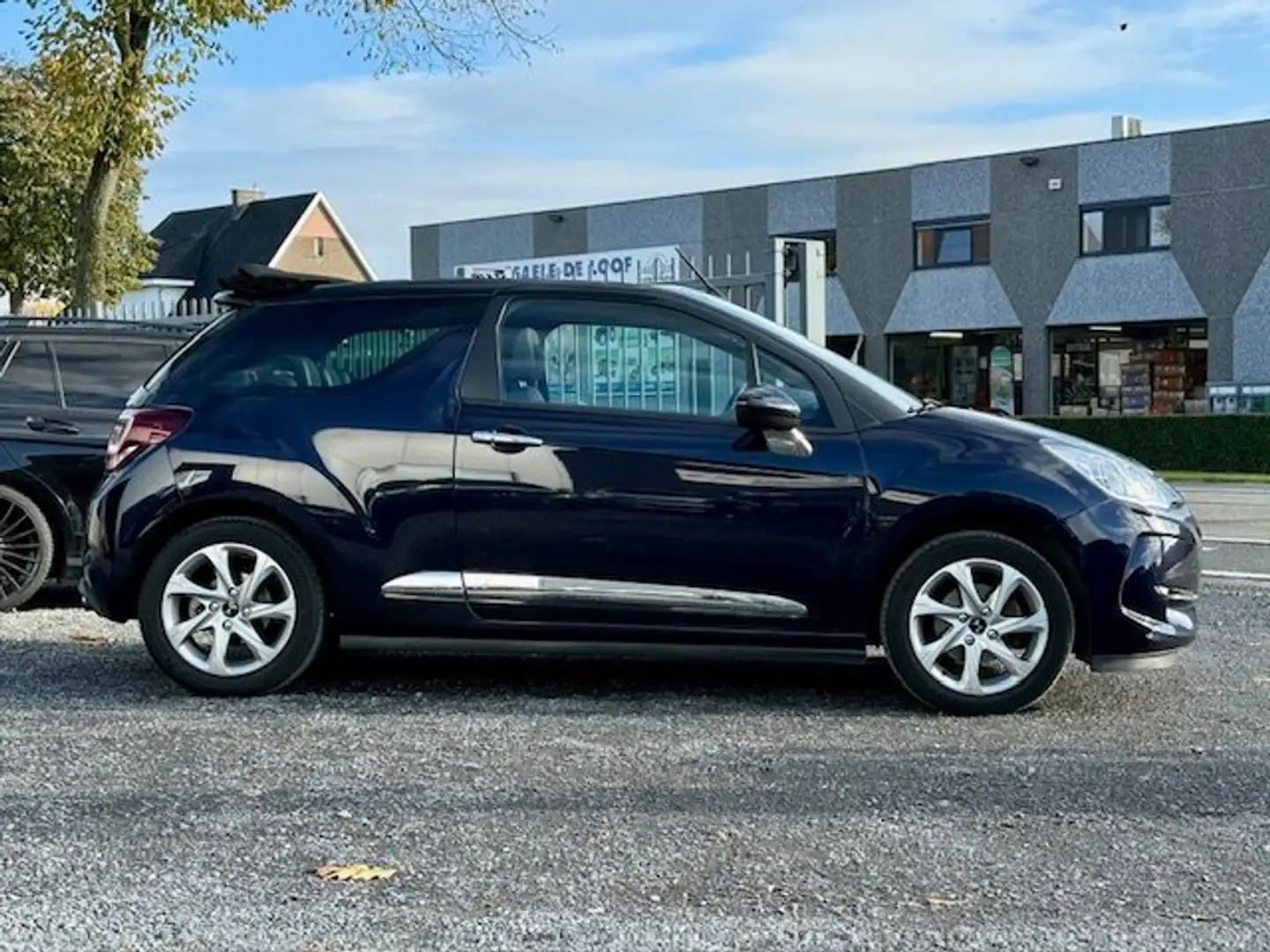 Citroen DS3 DS3 Cabrio 110 Camera DAB+ Radio Alu Cruise EURO6b Paars - 2