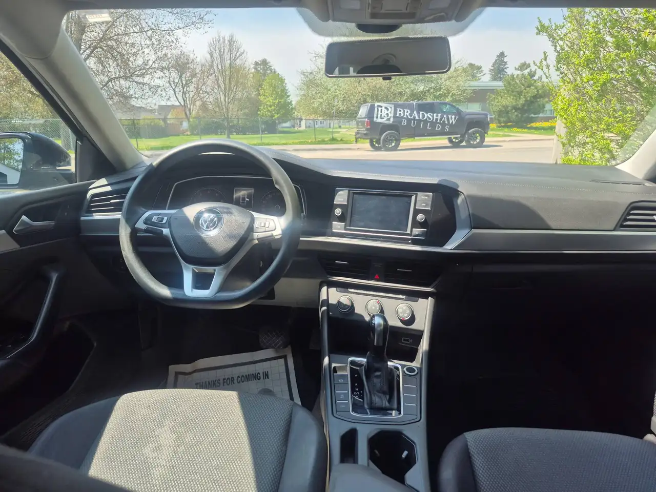 Volkswagen Jetta снимка Volkswagen Jetta