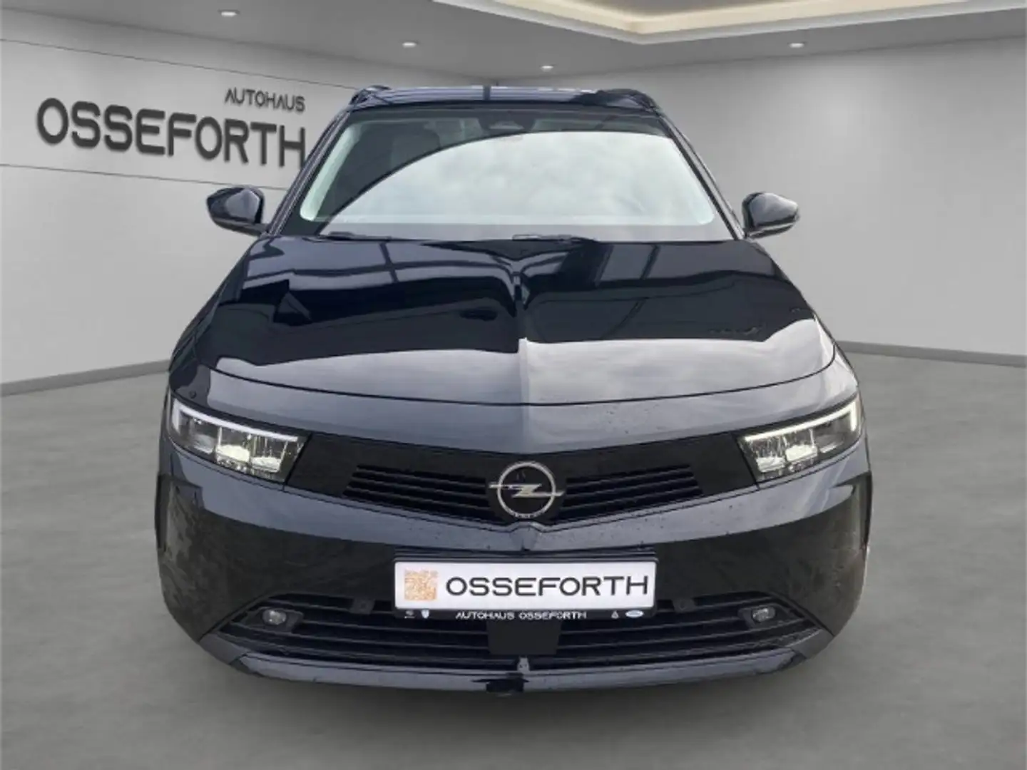 Opel Astra Sports Tourer Enjoy 1.2l +KLIMA+LED+NAVI Schwarz - 2