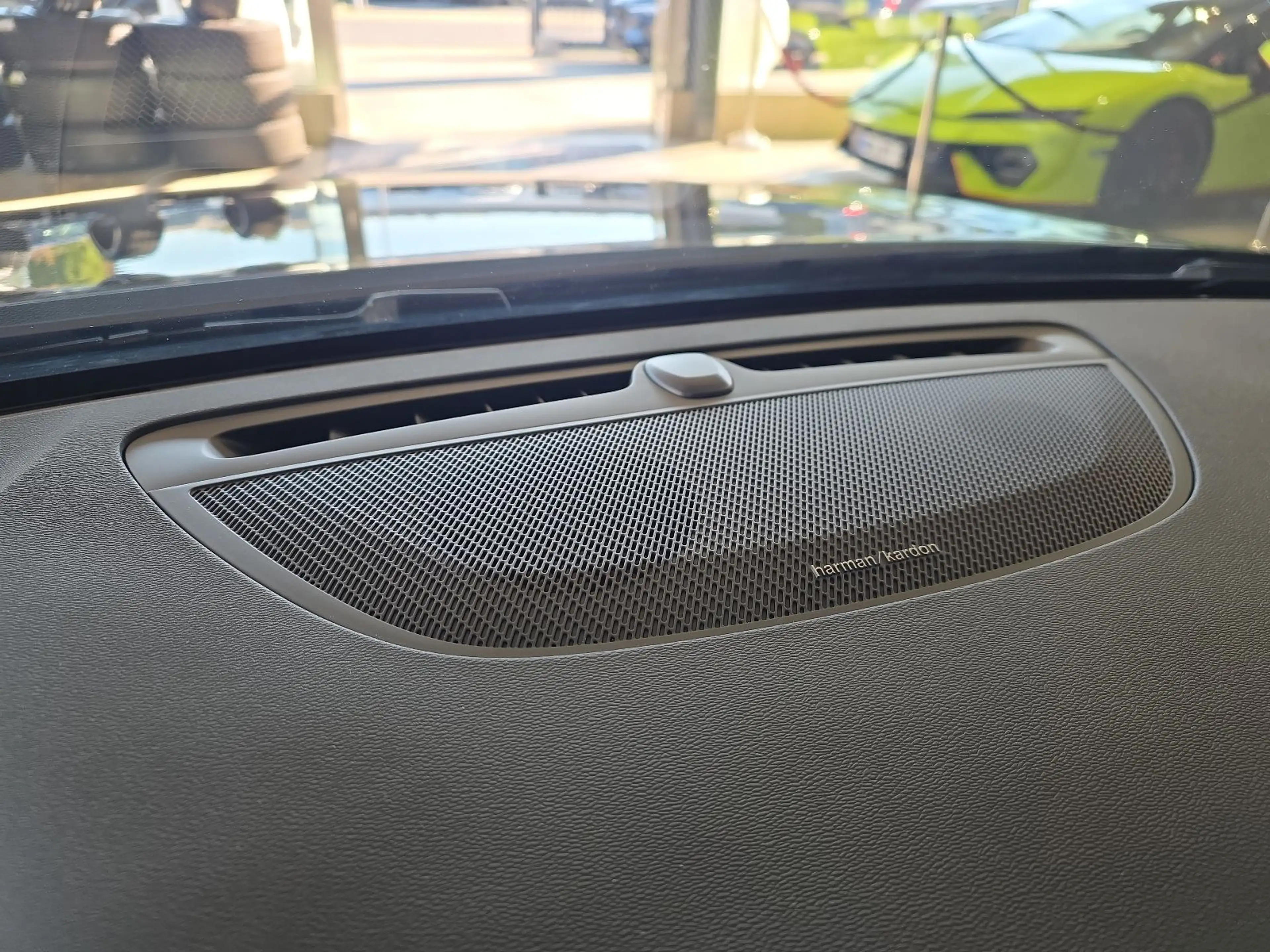 Volvo V60 B4 Plus Dark ACC BLIS Leder Kamera 19Zoll — photo 16