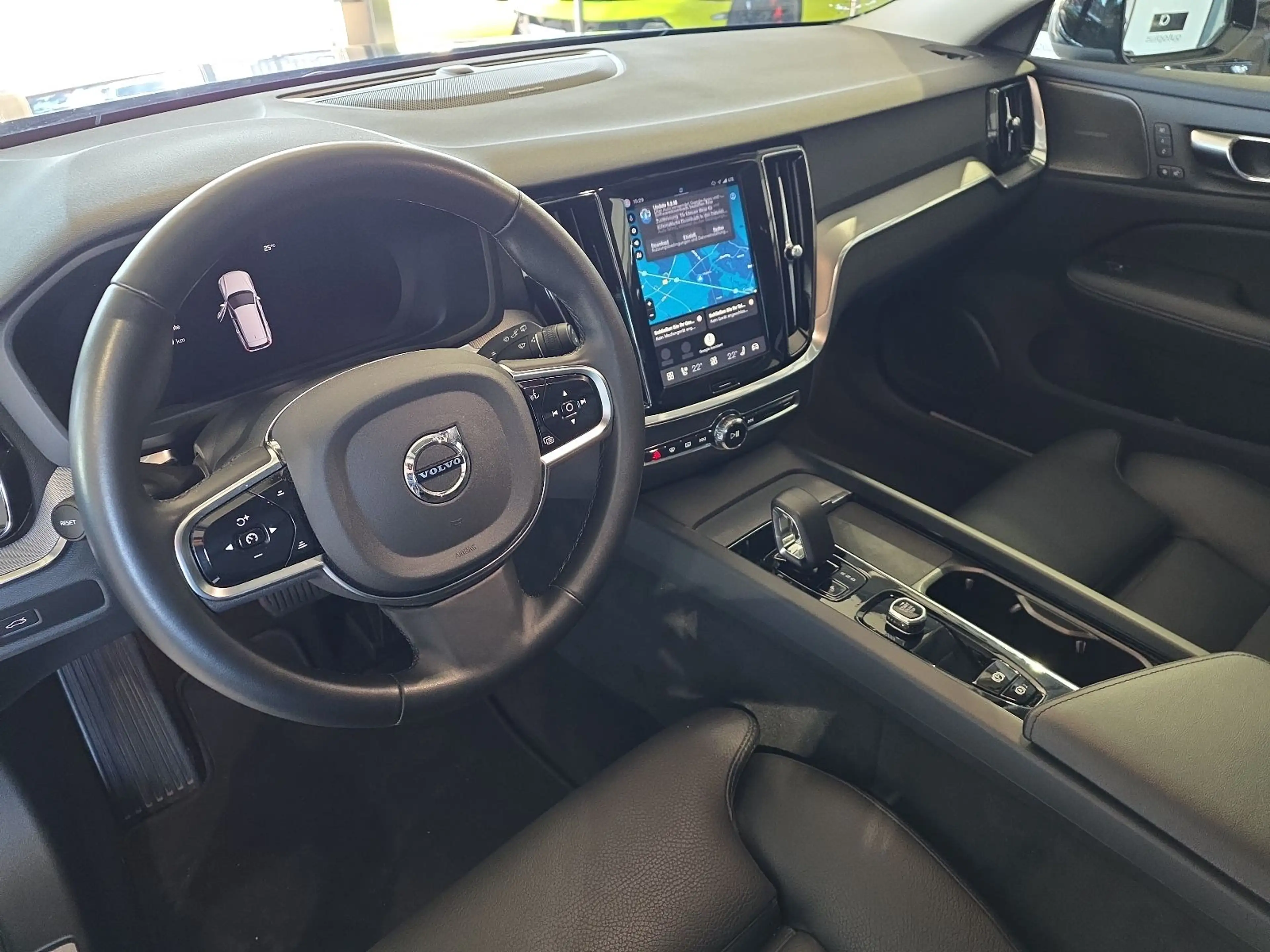 Volvo V60 B4 Plus Dark ACC BLIS Leder Kamera 19Zoll — photo 19