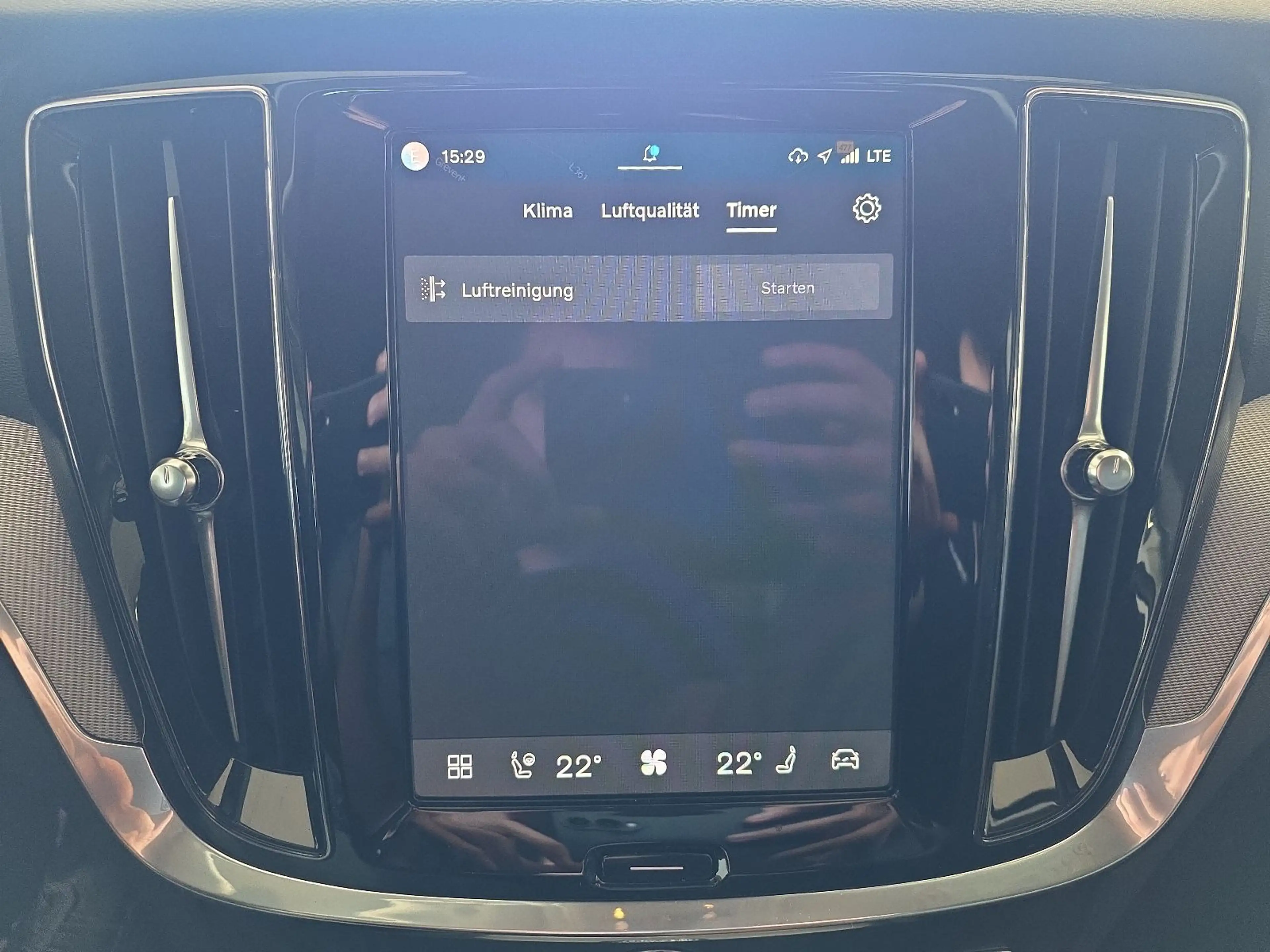 Volvo V60 B4 Plus Dark ACC BLIS Leder Kamera 19Zoll — photo 25