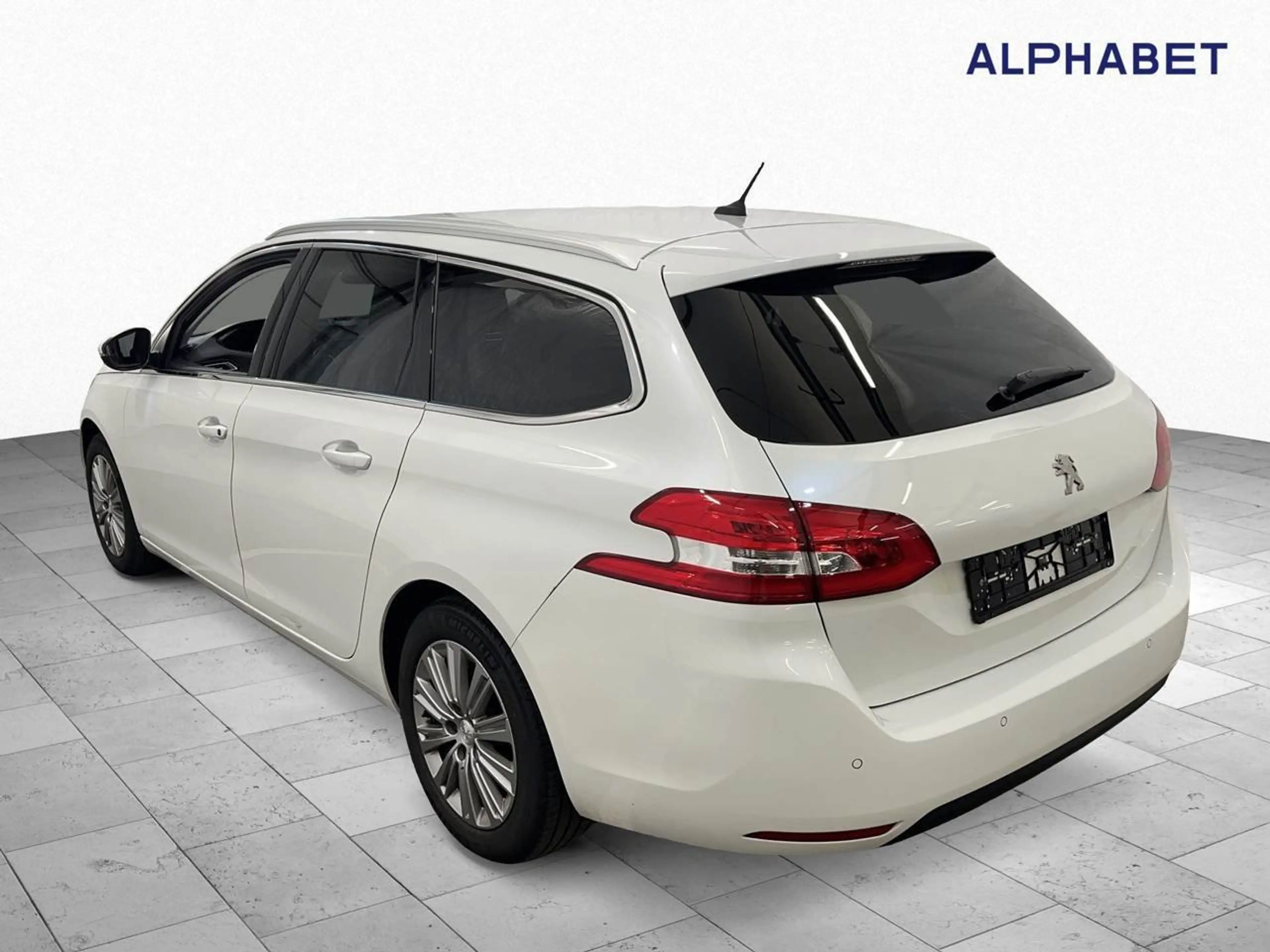 Peugeot 308 1.5 BlueHDi 130 SW Allure Lane Navi AUT PDC — photo 8