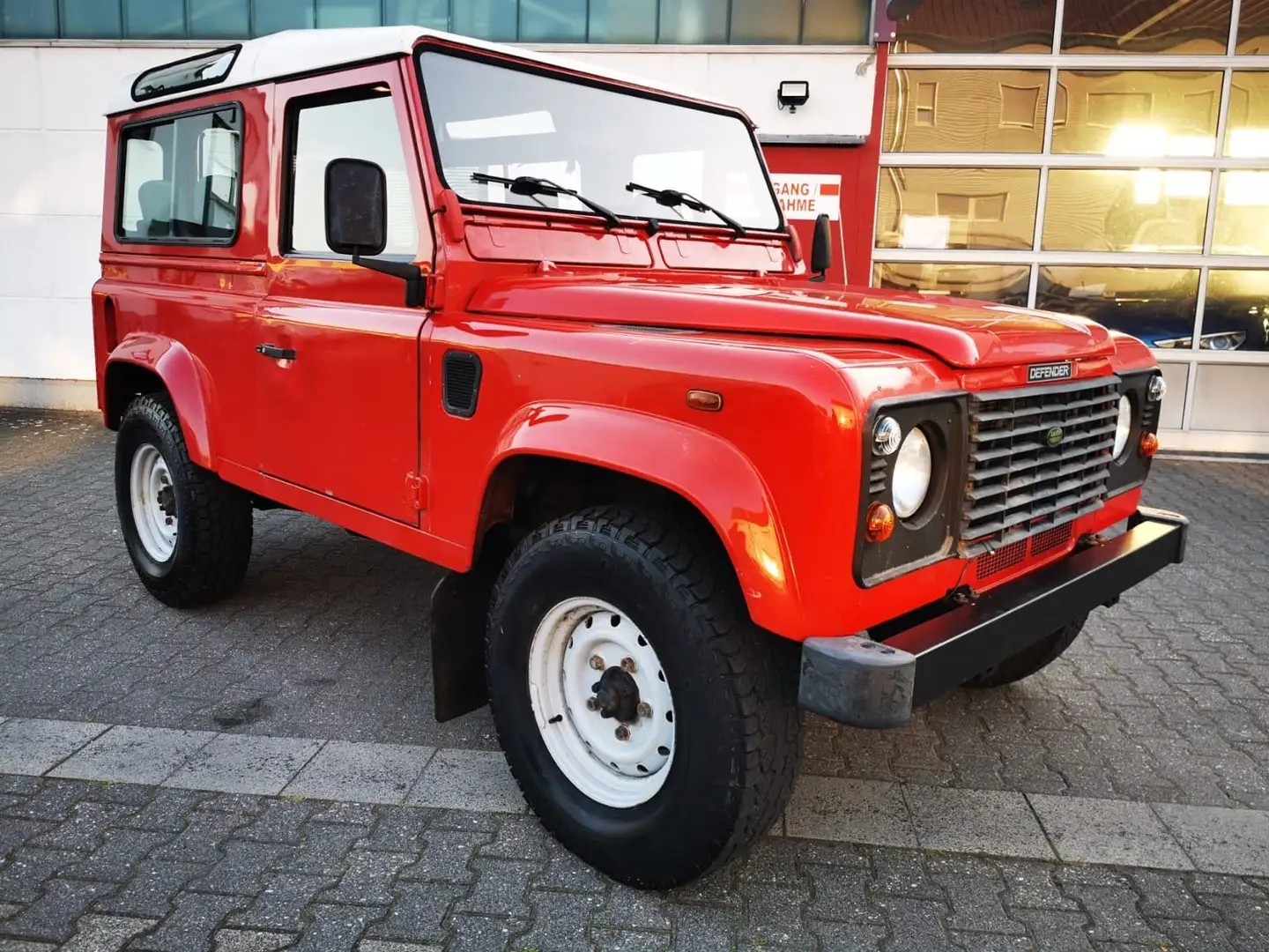 Land Rover Defender 90 TD5 **Viele Neuteile** Rouge - 1