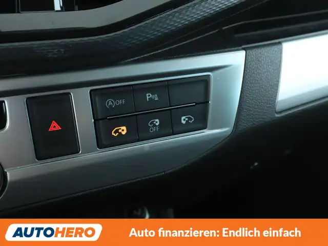 Volkswagen Multivan view 25