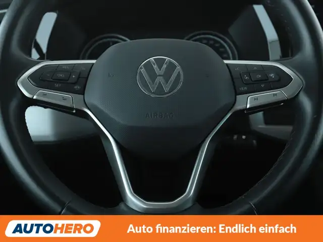 Volkswagen Multivan view 19