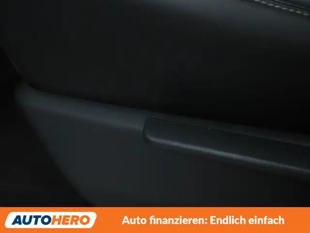 Volkswagen Multivan view 29