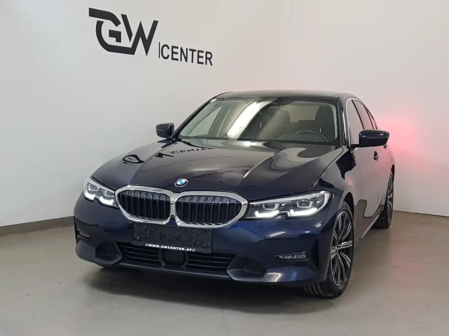 BMW 320 d Sport Line M Lenkrad 360° Standheizung LED Blau - 1