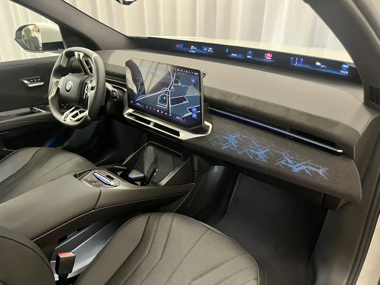 BMW iX3 40 sDrive *M-Sportpaket*, миниатюра 8