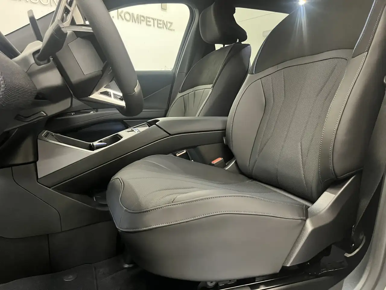 BMW iX3 40 sDrive *M-Sportpaket*, миниатюра 13