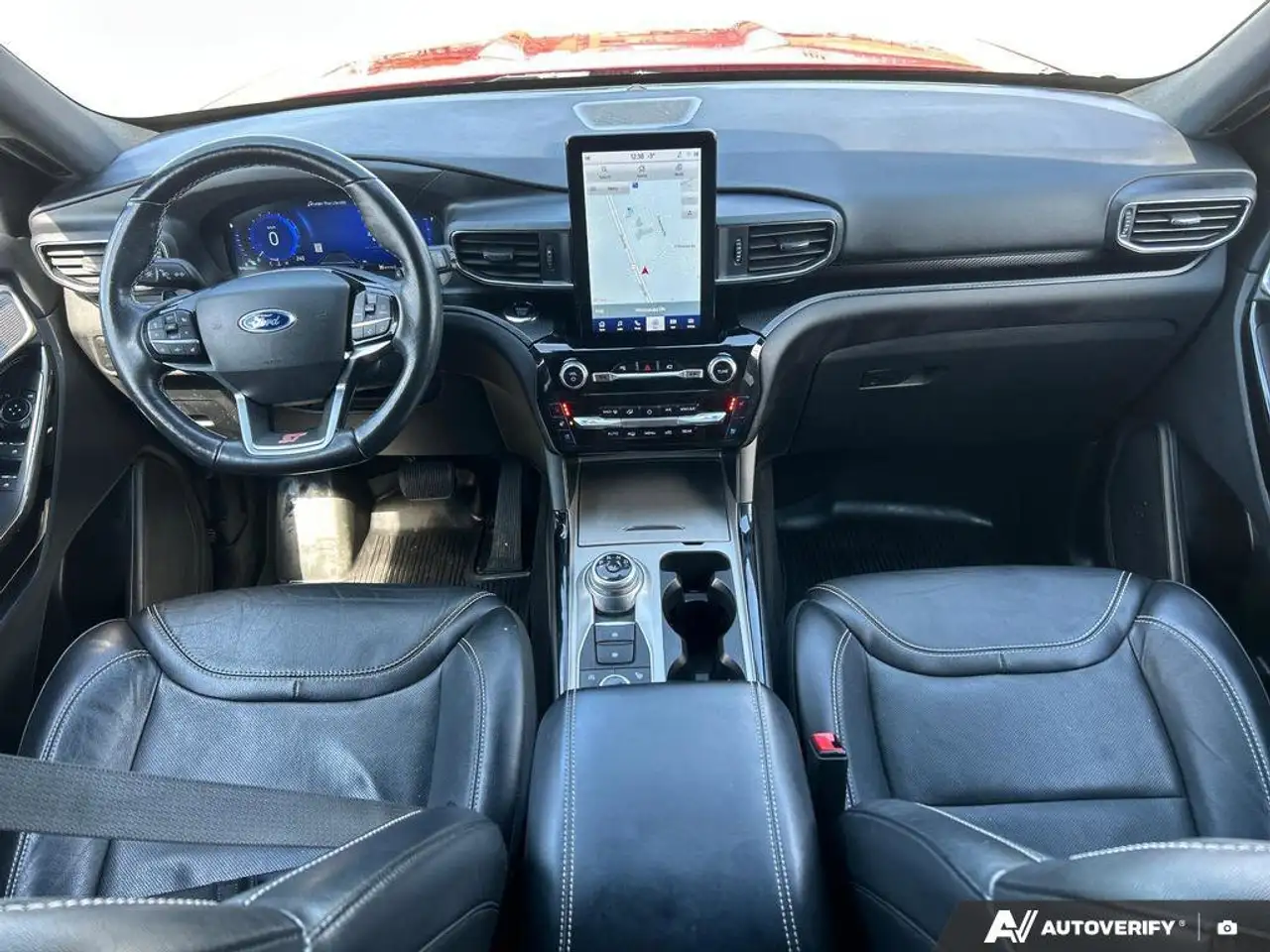 Ford Explorer photo Ford Explorer