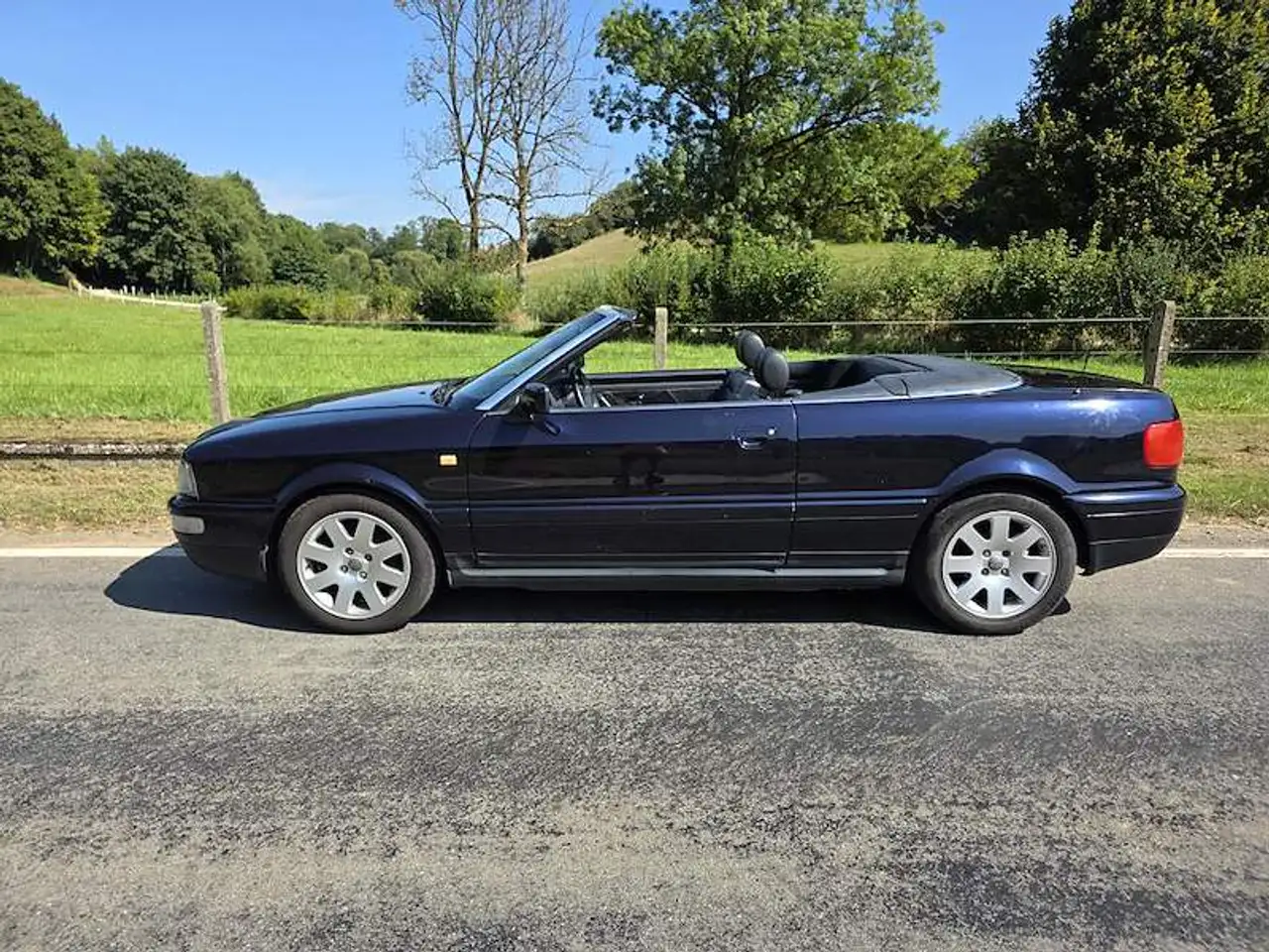 Audi Cabriolet 1.8i Design, foto 2