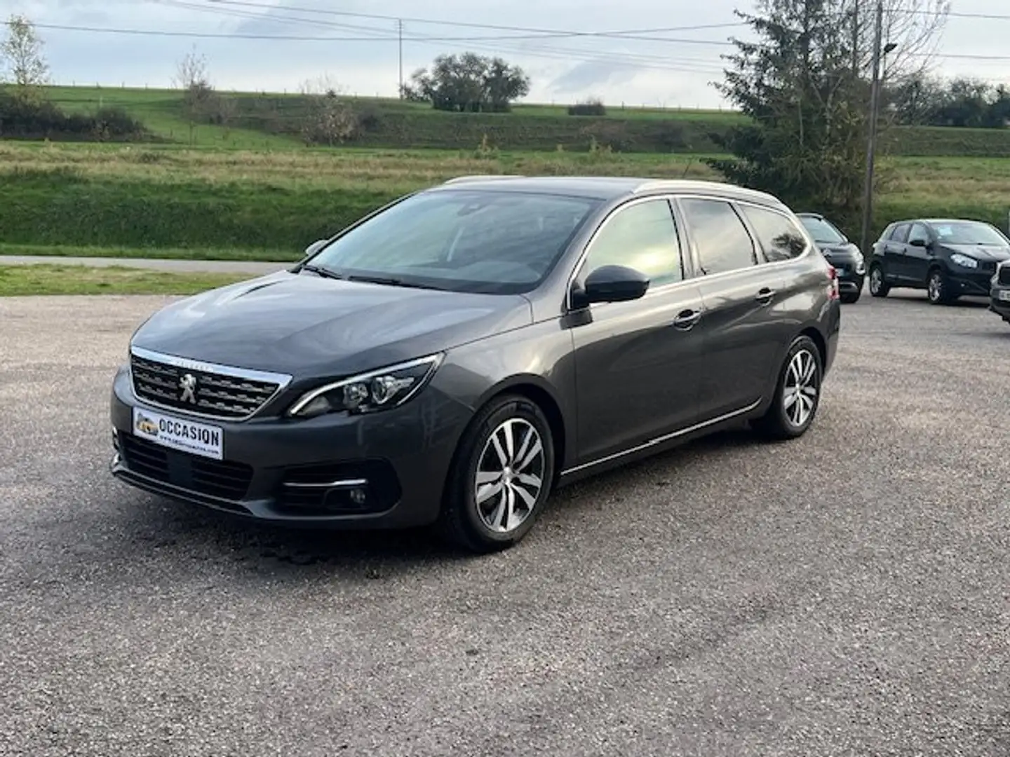 Peugeot 308 SW BlueHDi 130ch S Gris - 1