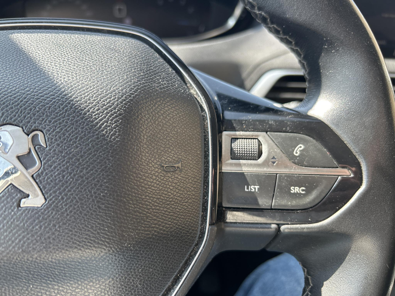 Peugeot 5008 1.2 PureTech Blue Lease Premium | 7P. | Climate | — photo 11