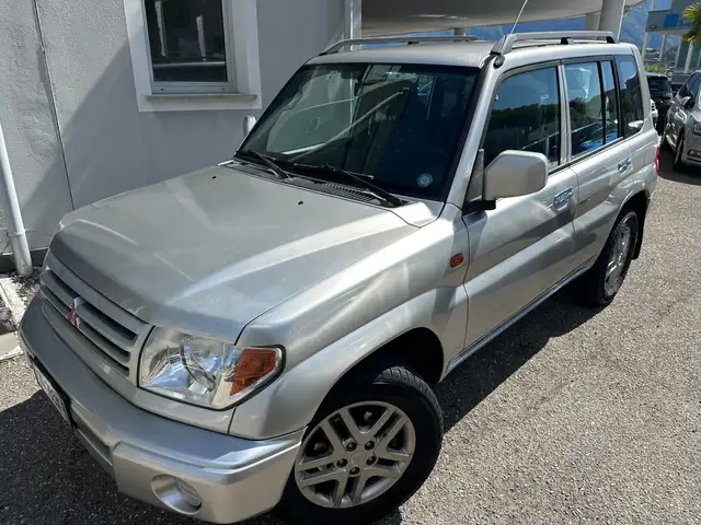 Mitsubishi Pajero Pinin MPI 25 1800