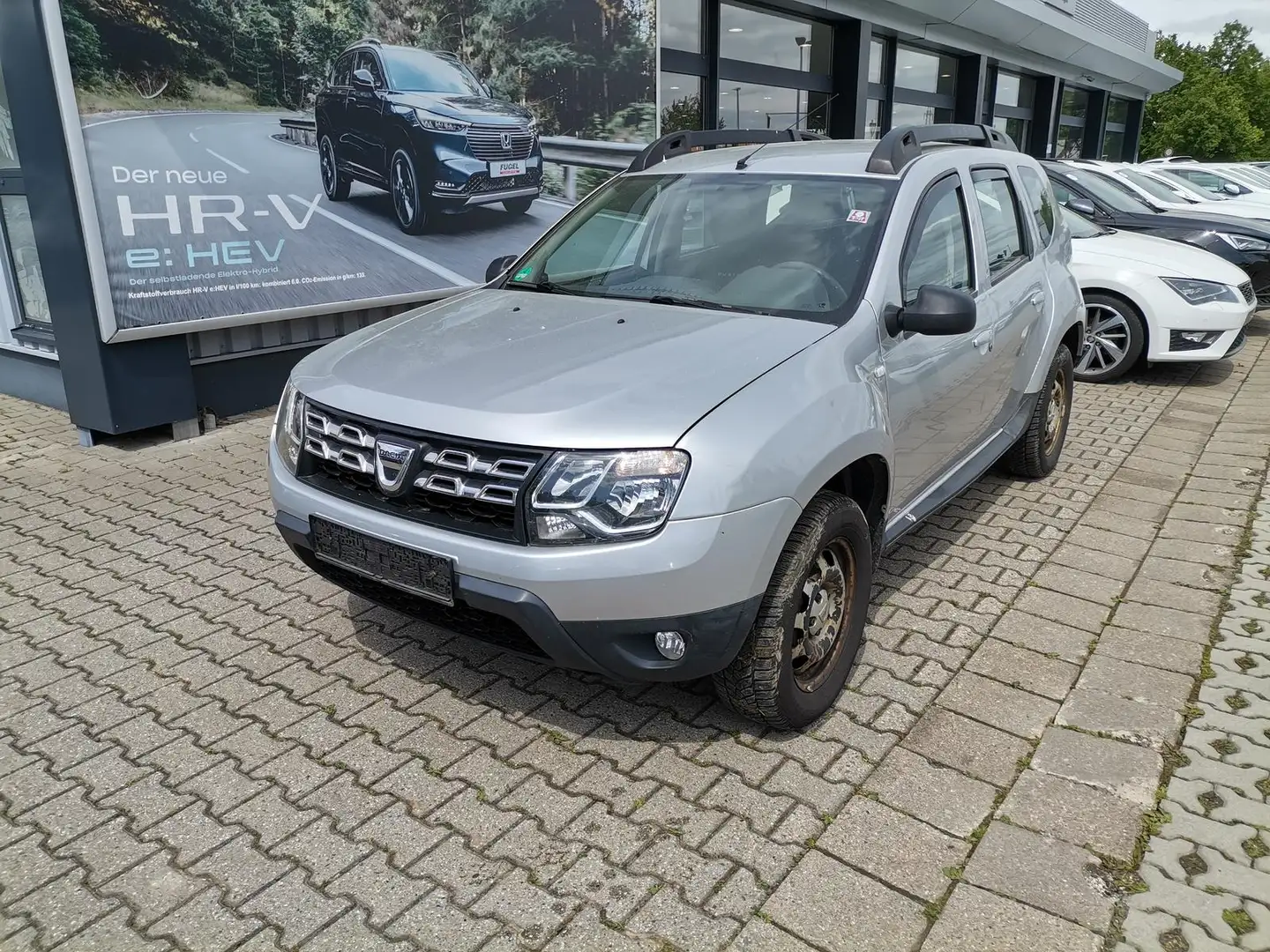 Dacia Duster 1.6 16V 4x4 Klima|CD-Radio Grijs - 2