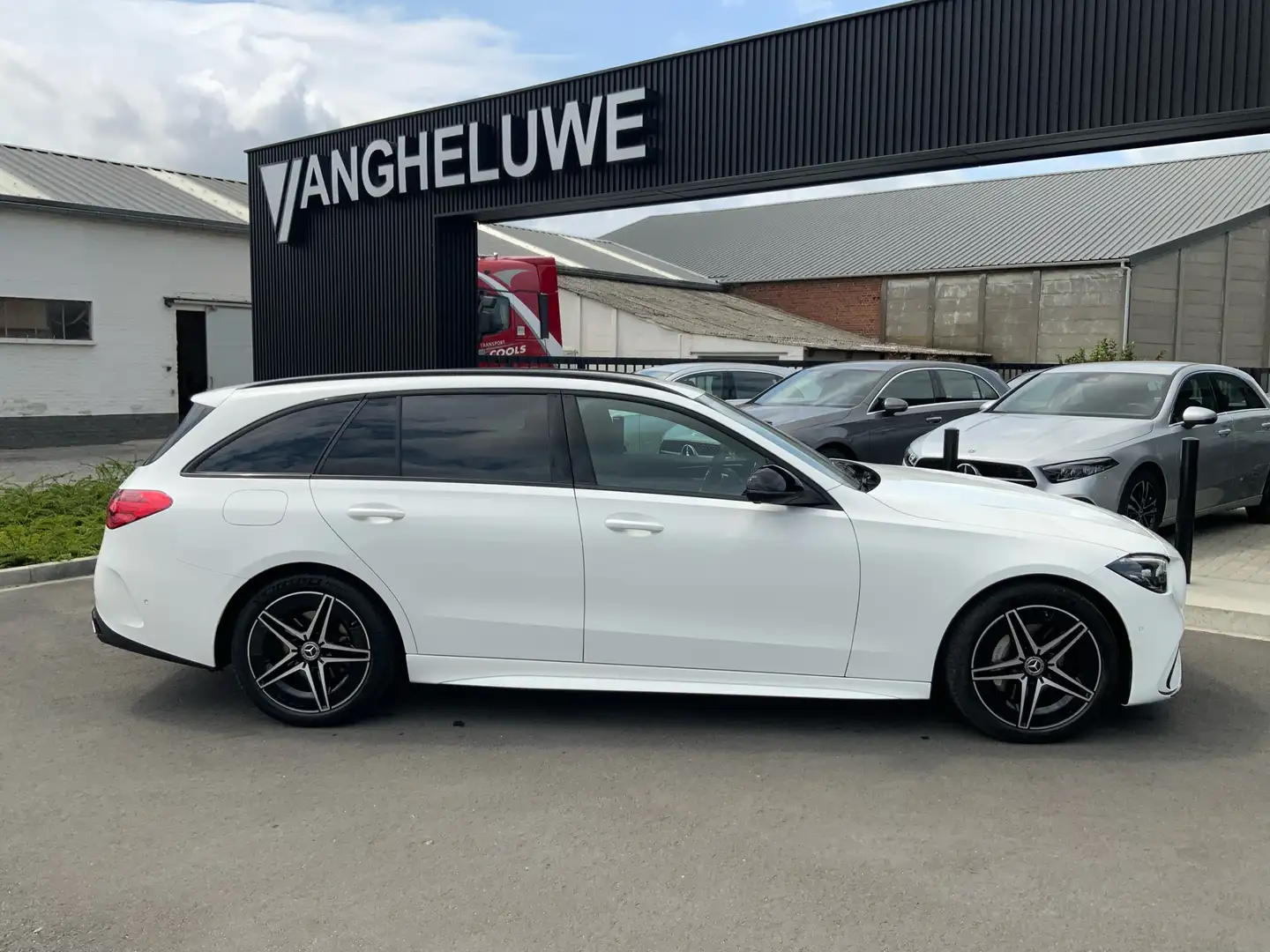 Mercedes-Benz C 180 T 9G-TRONIC AMG Line Advanced night pakket Blanc - 1