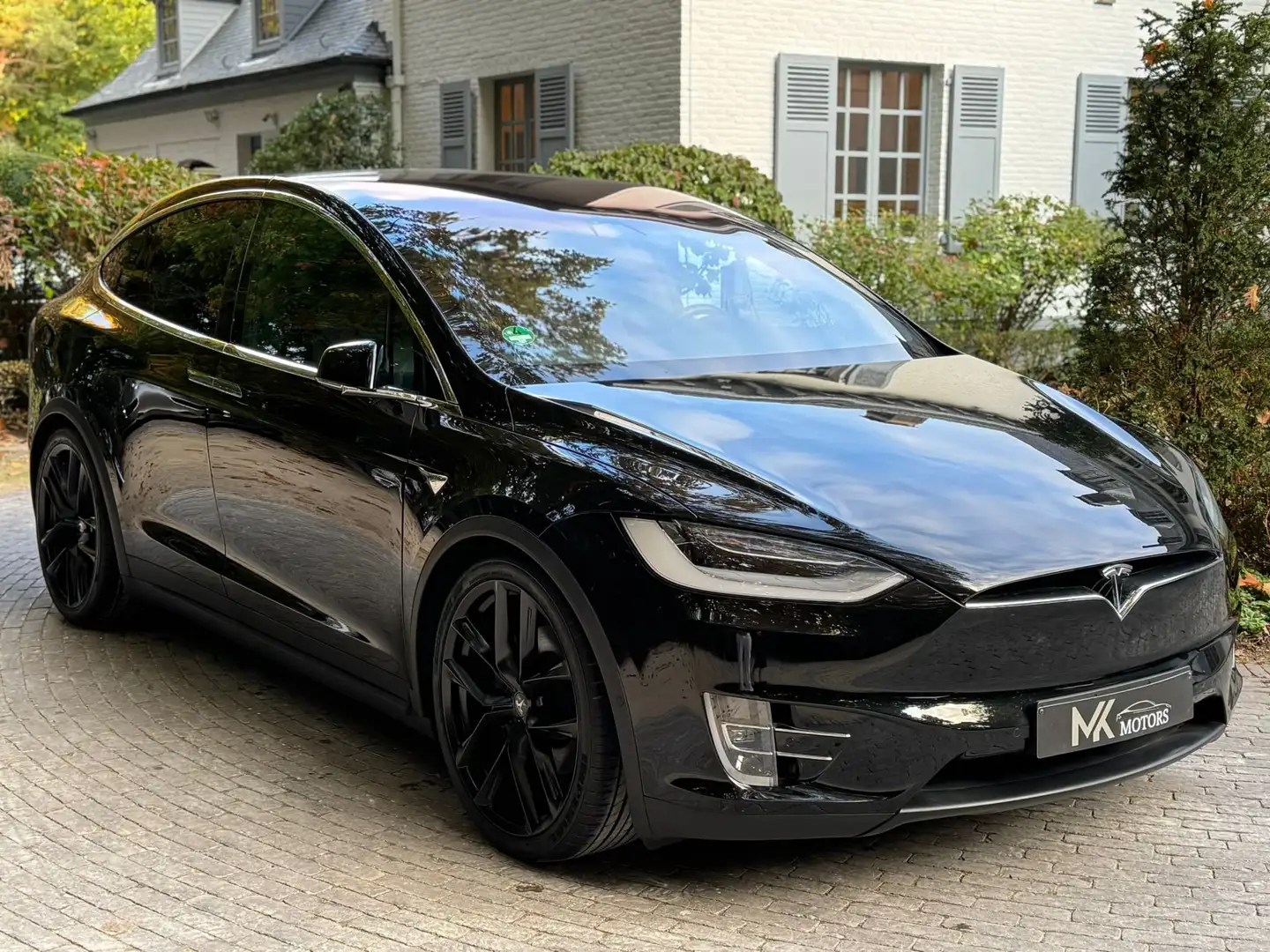 Tesla Model X Long Range/ 22'' Arachnid/ Towhook/ Winter/Premium Negro - 1